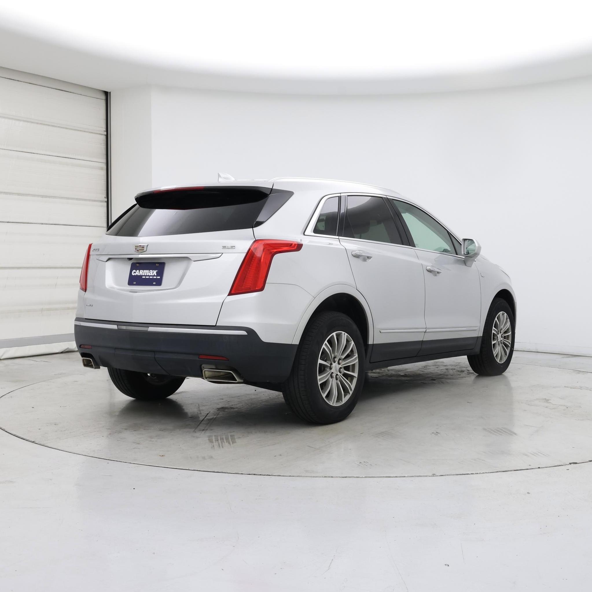 Thumbnail: 2019 Cadillac XT5 - 8