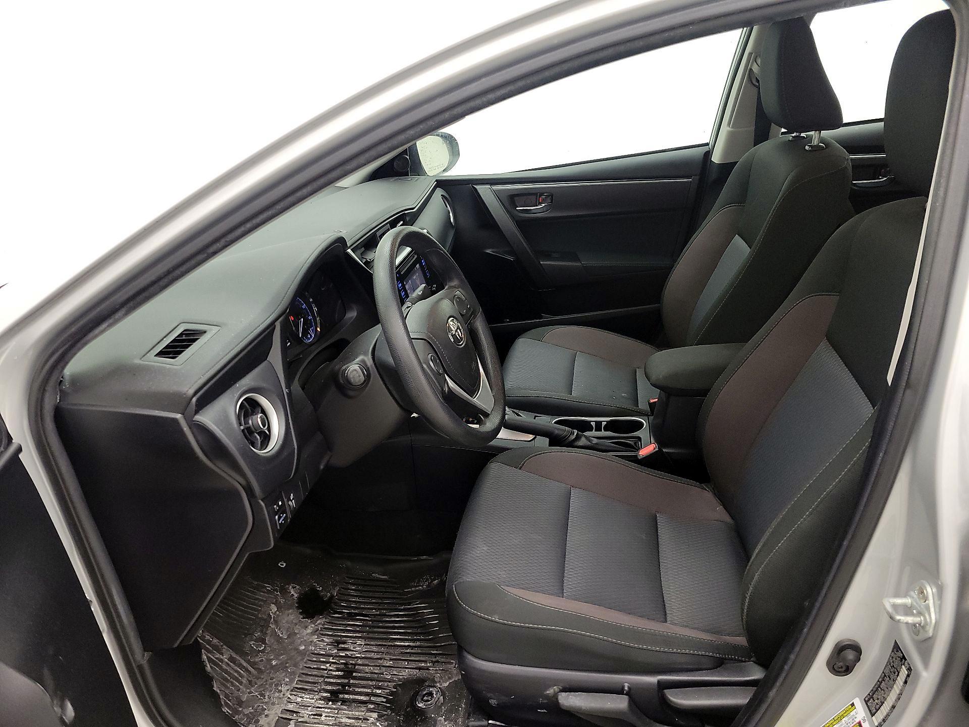 Thumbnail: 2018 Toyota Corolla - 11