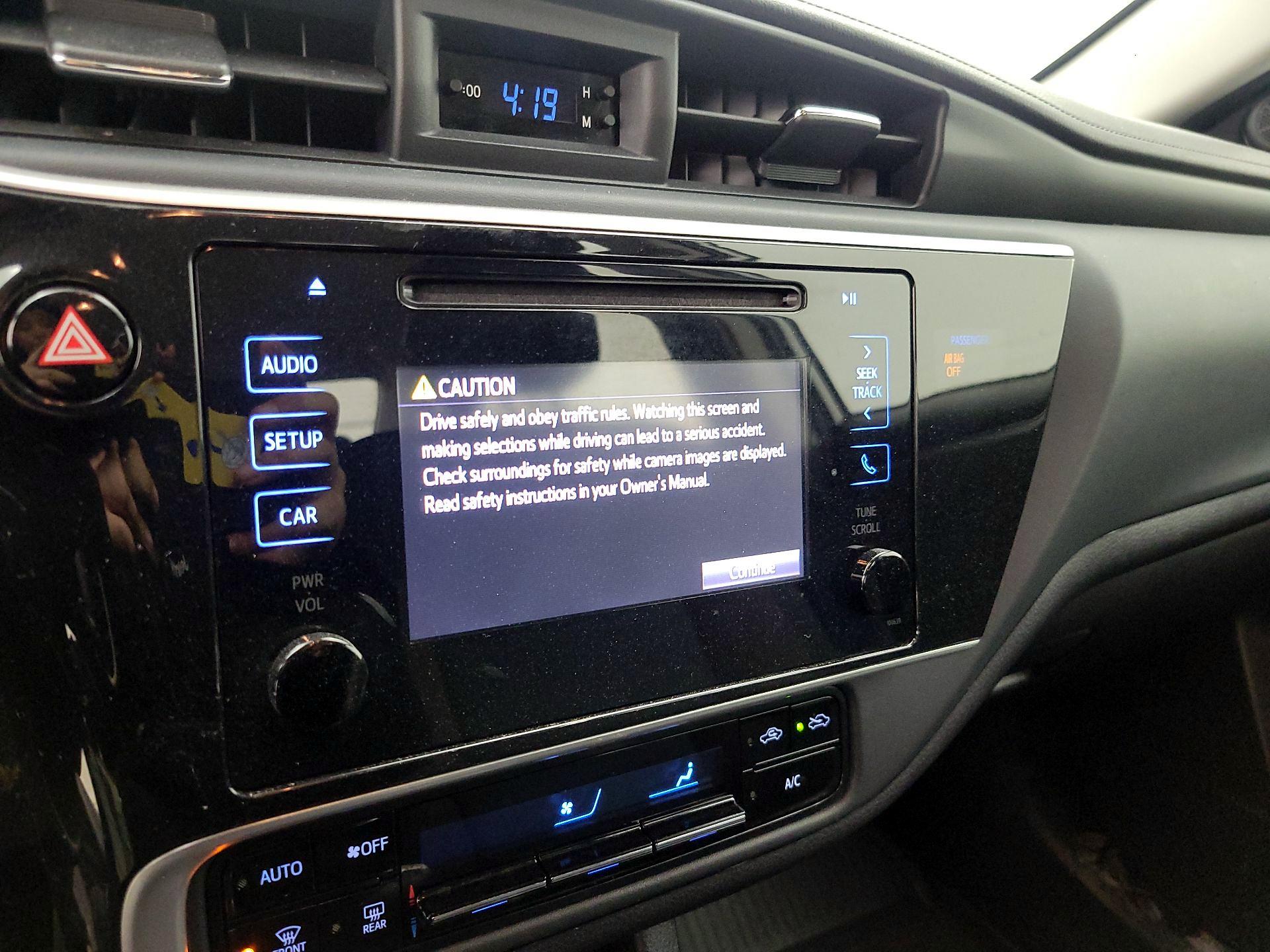 Thumbnail: 2018 Toyota Corolla - 15