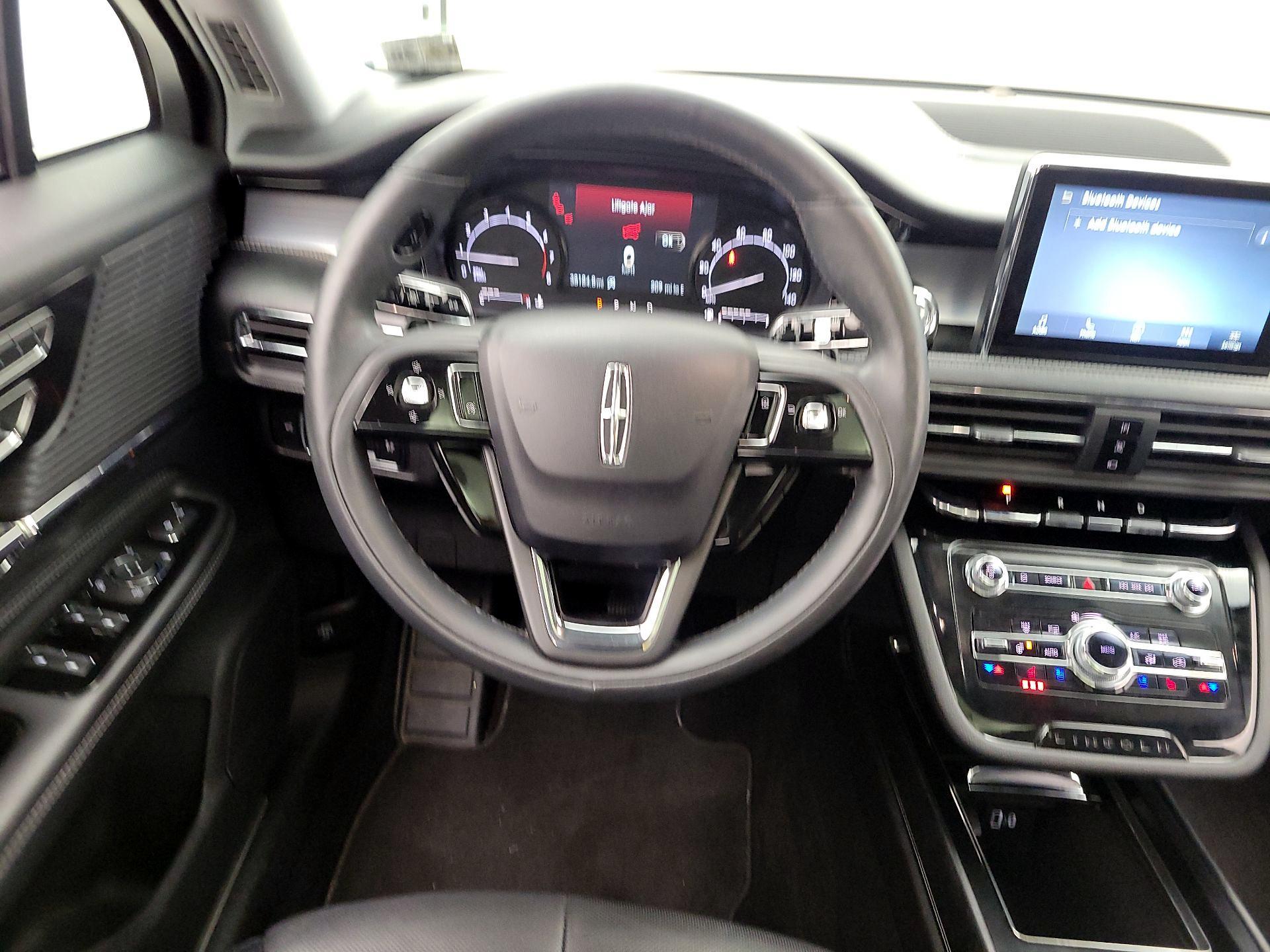 Thumbnail: 2021 Lincoln Corsair - 10