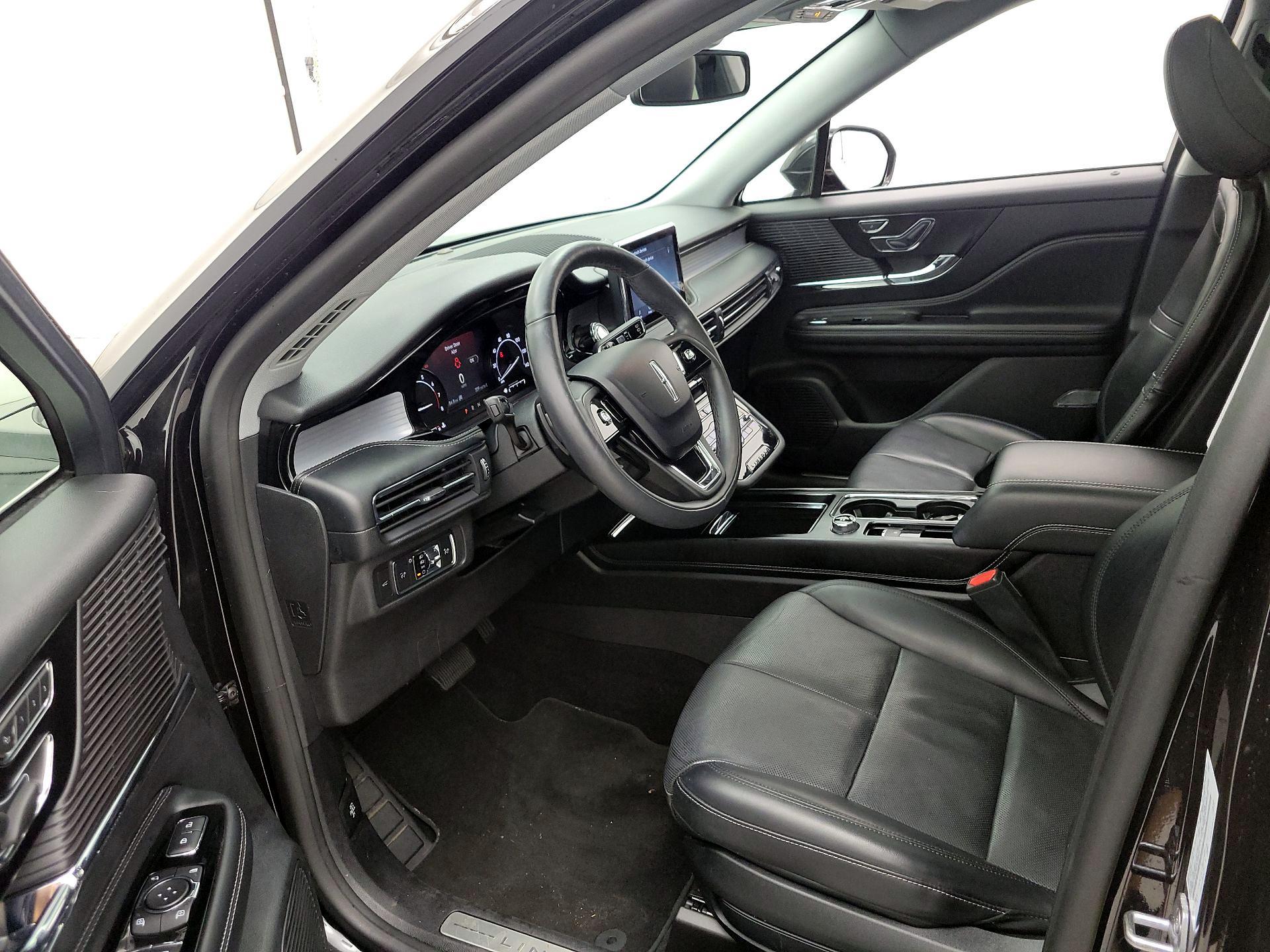 Thumbnail: 2021 Lincoln Corsair - 11