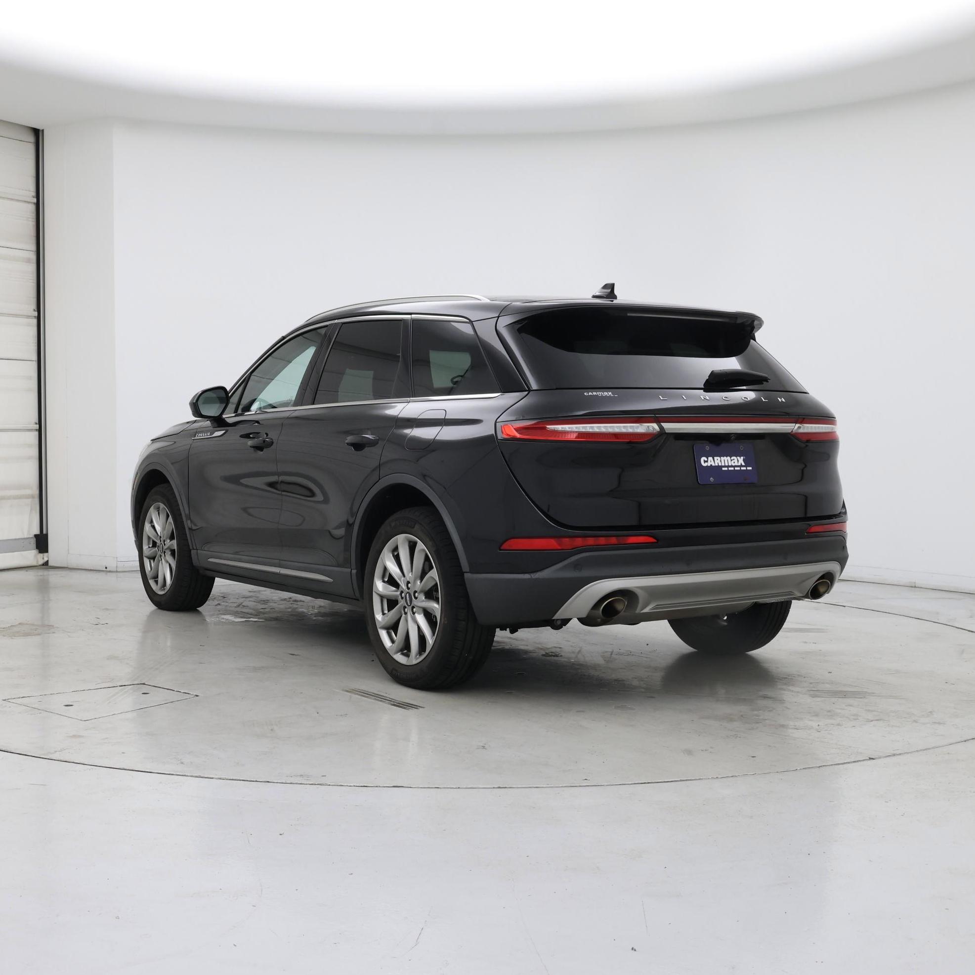 Thumbnail: 2021 Lincoln Corsair - 2