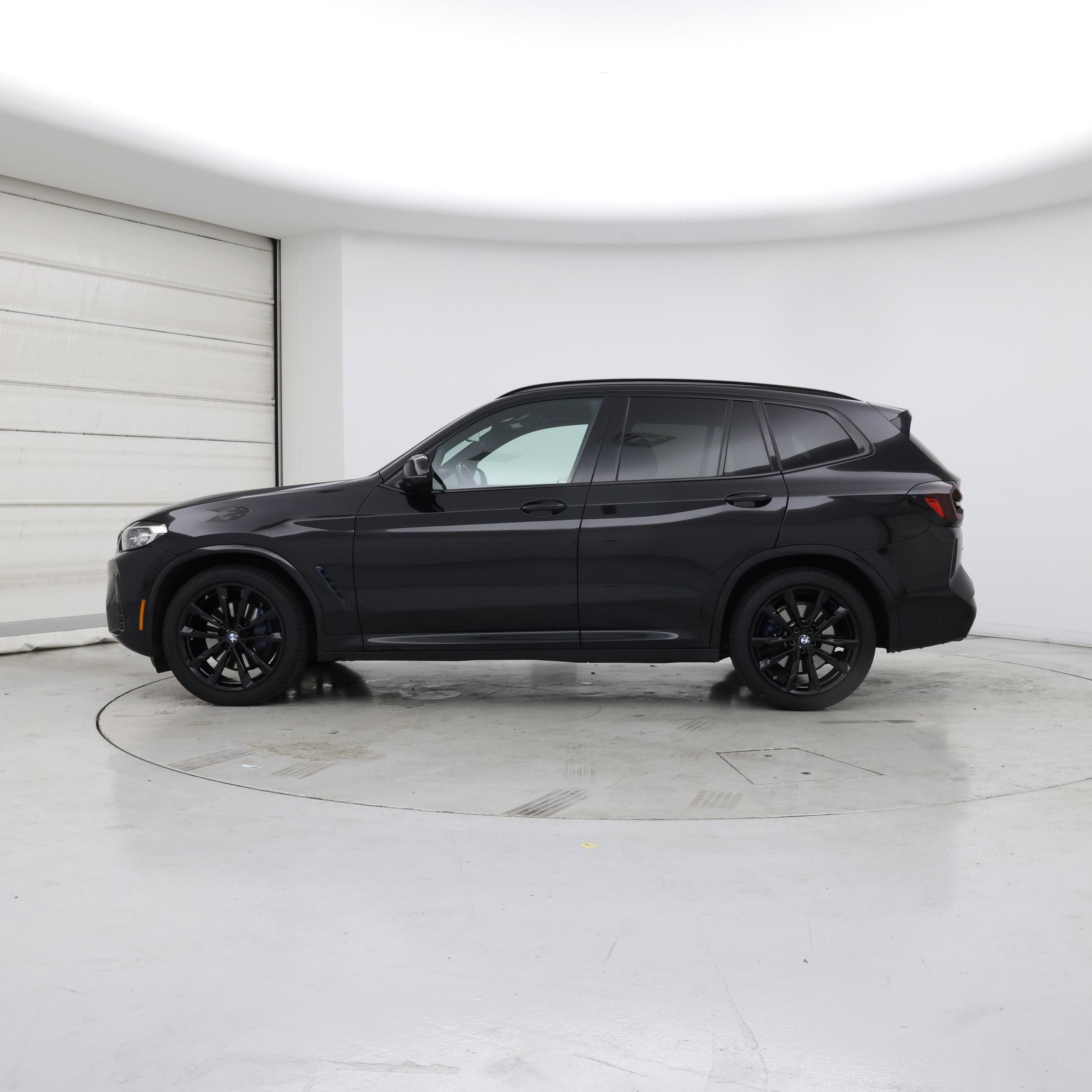 Thumbnail: 2022 BMW X3 - 3