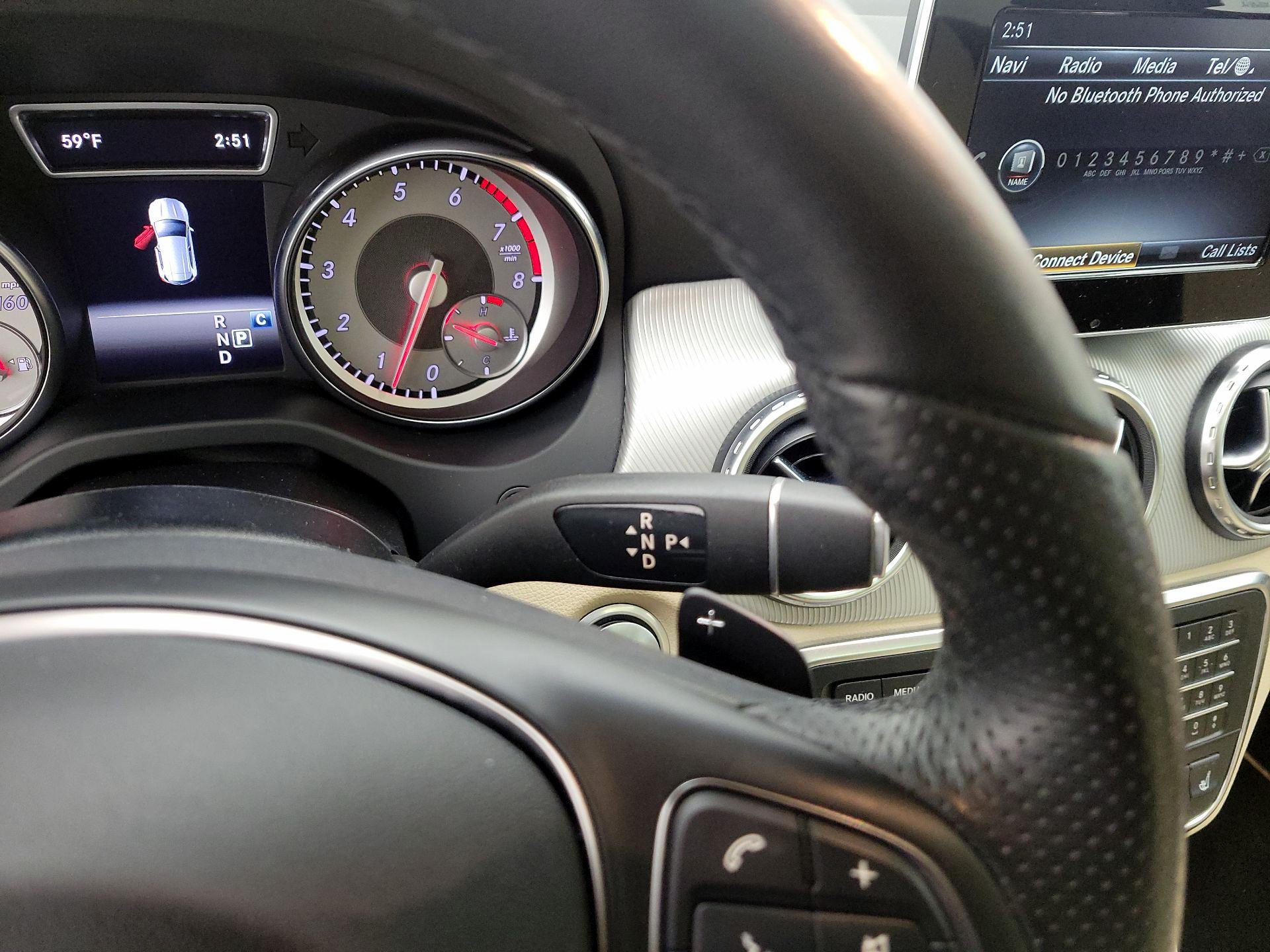 Thumbnail: 2017 Mercedes-Benz GLA - 18