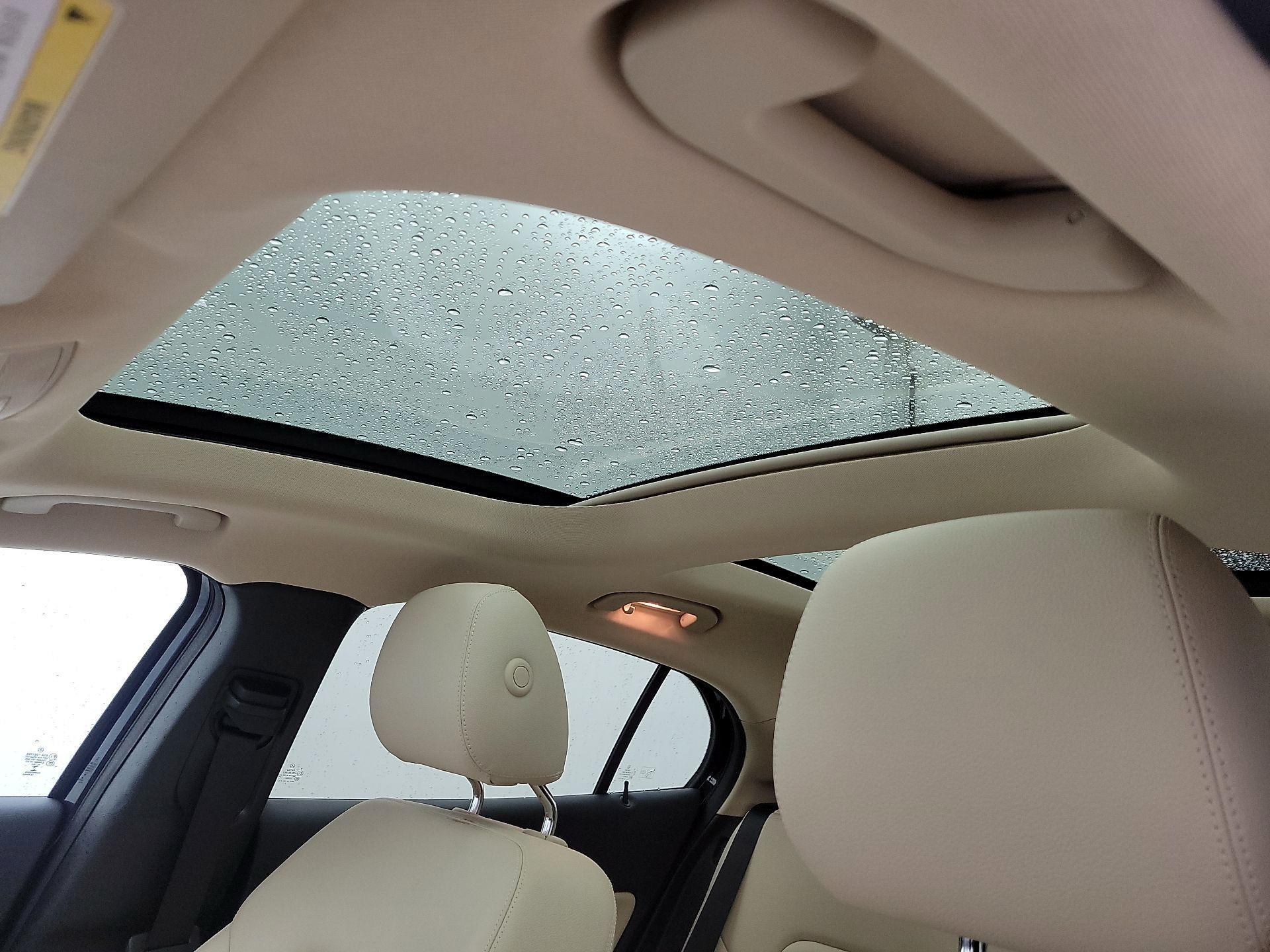 Thumbnail: 2017 Mercedes-Benz GLA - 19