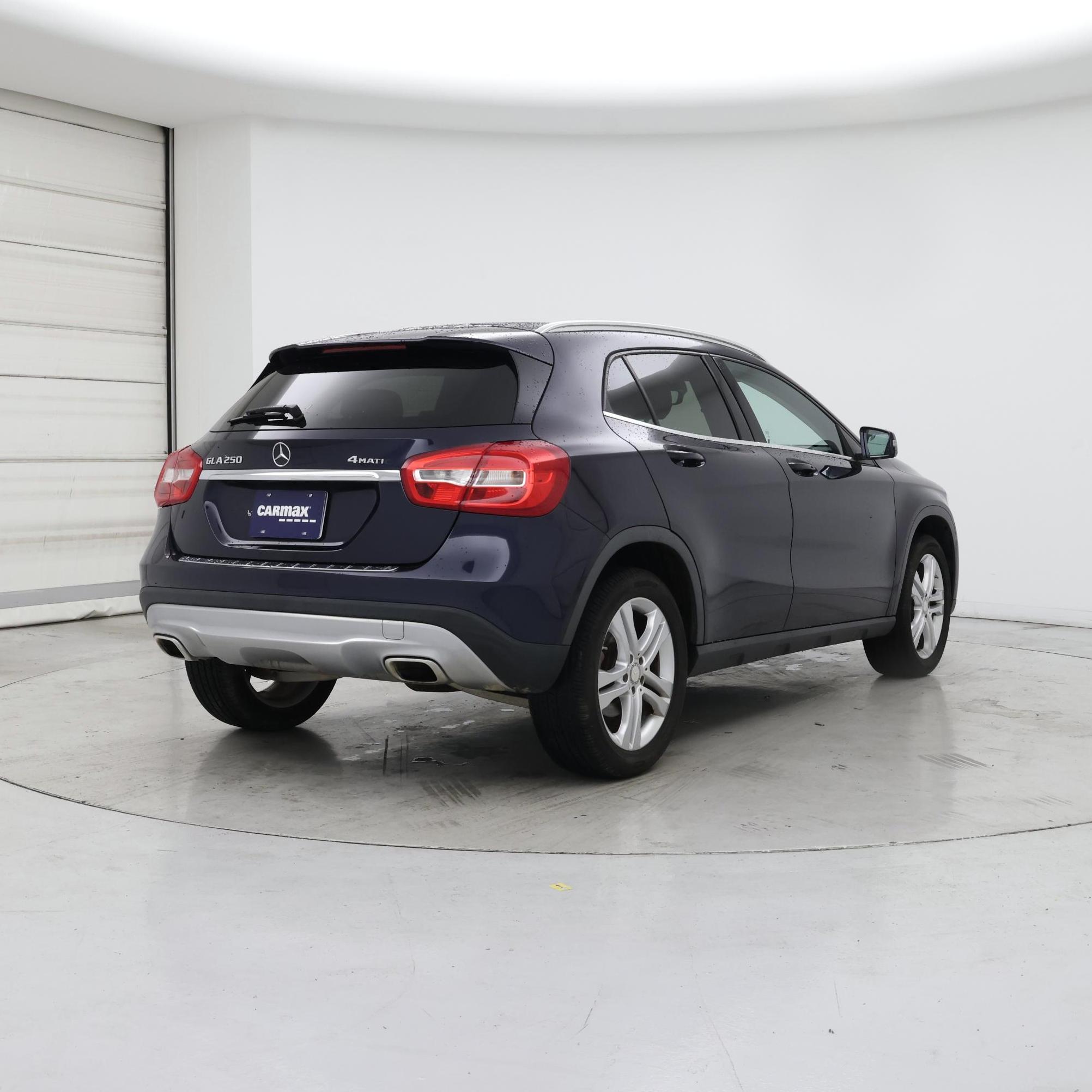 Thumbnail: 2017 Mercedes-Benz GLA - 8