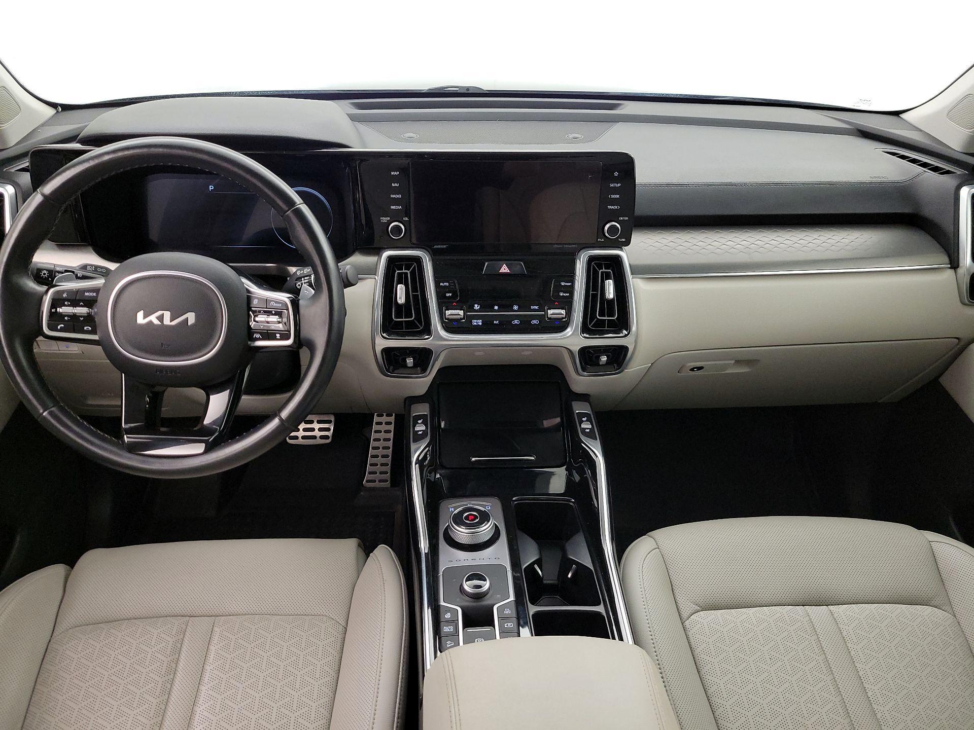 Thumbnail: 2022 Kia Sorento - 9