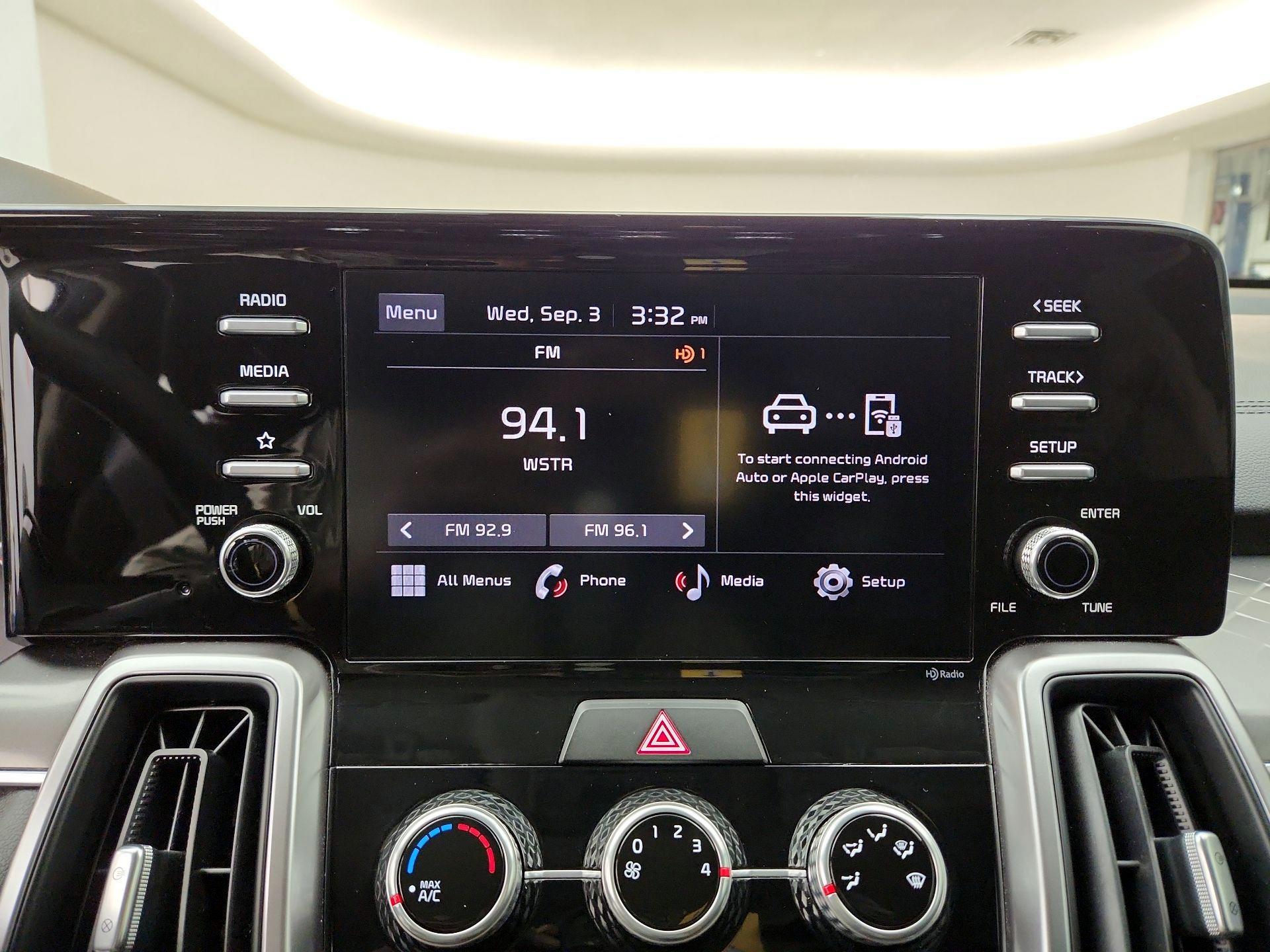 Thumbnail: 2023 Kia Sorento - 15