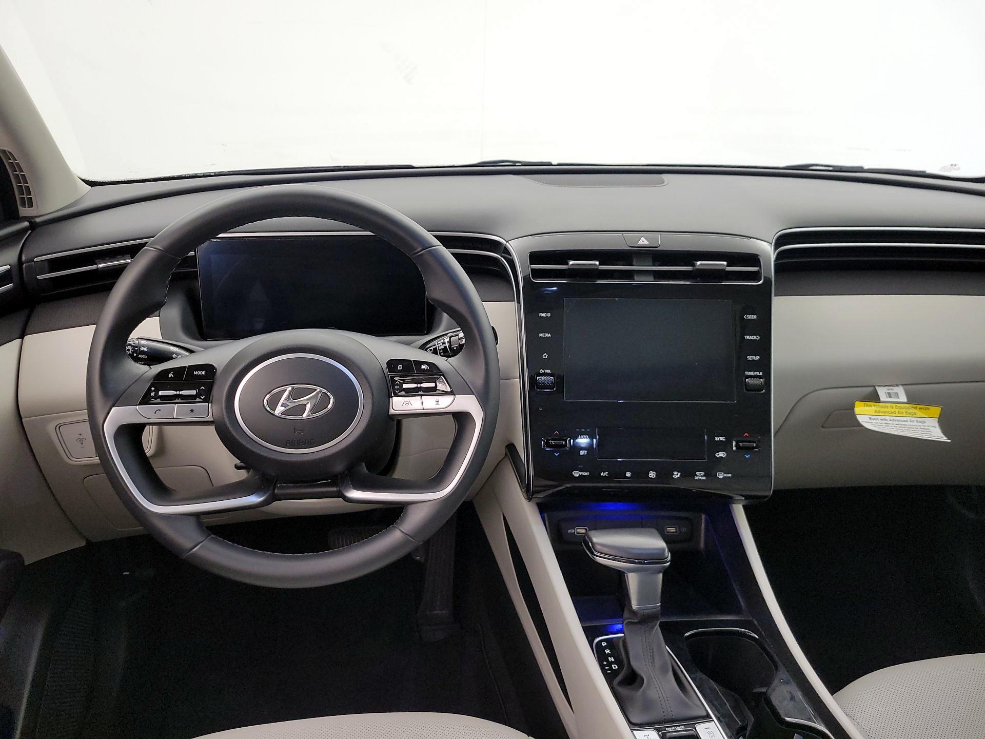 Thumbnail: 2023 Hyundai Tucson - 10