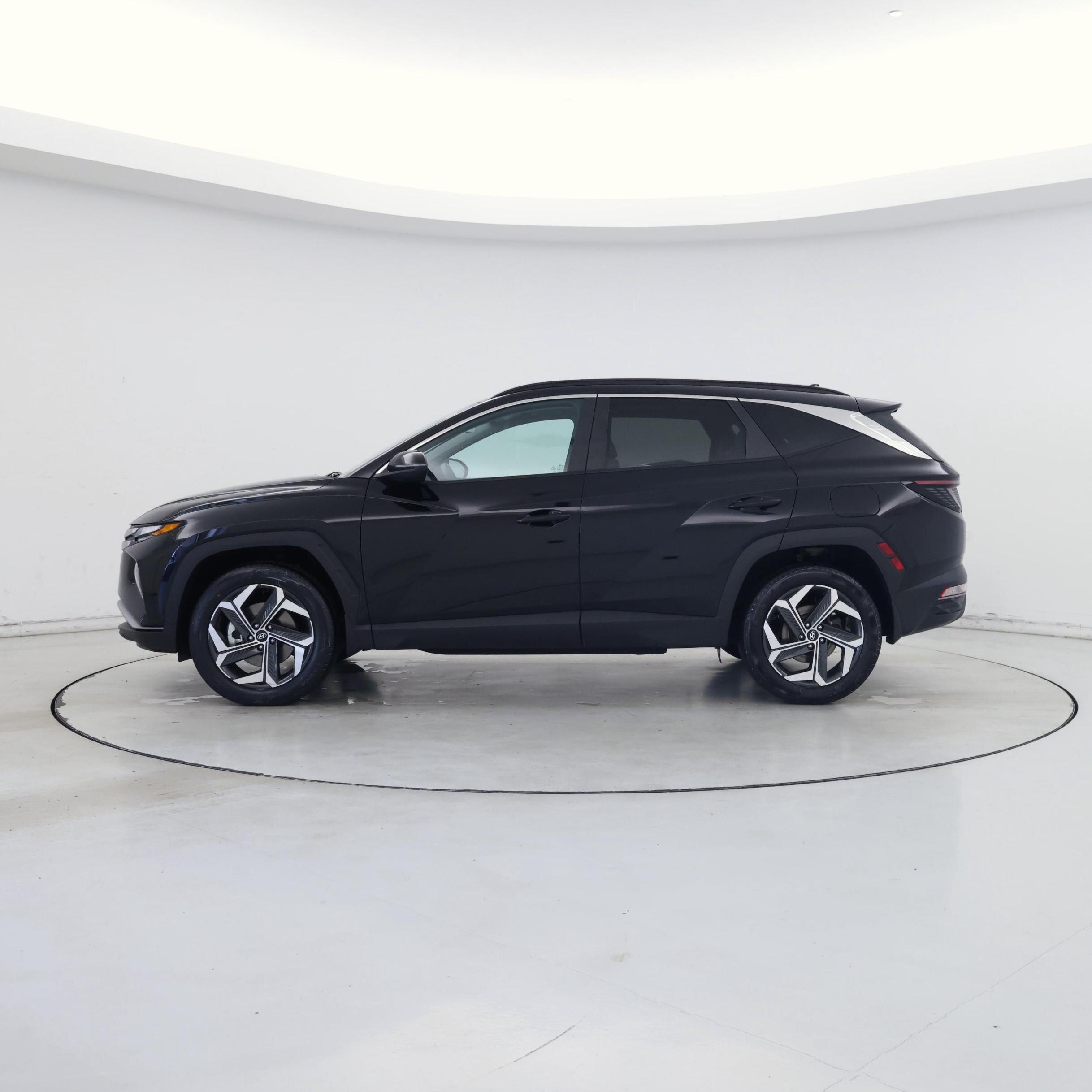 Thumbnail: 2023 Hyundai Tucson - 3