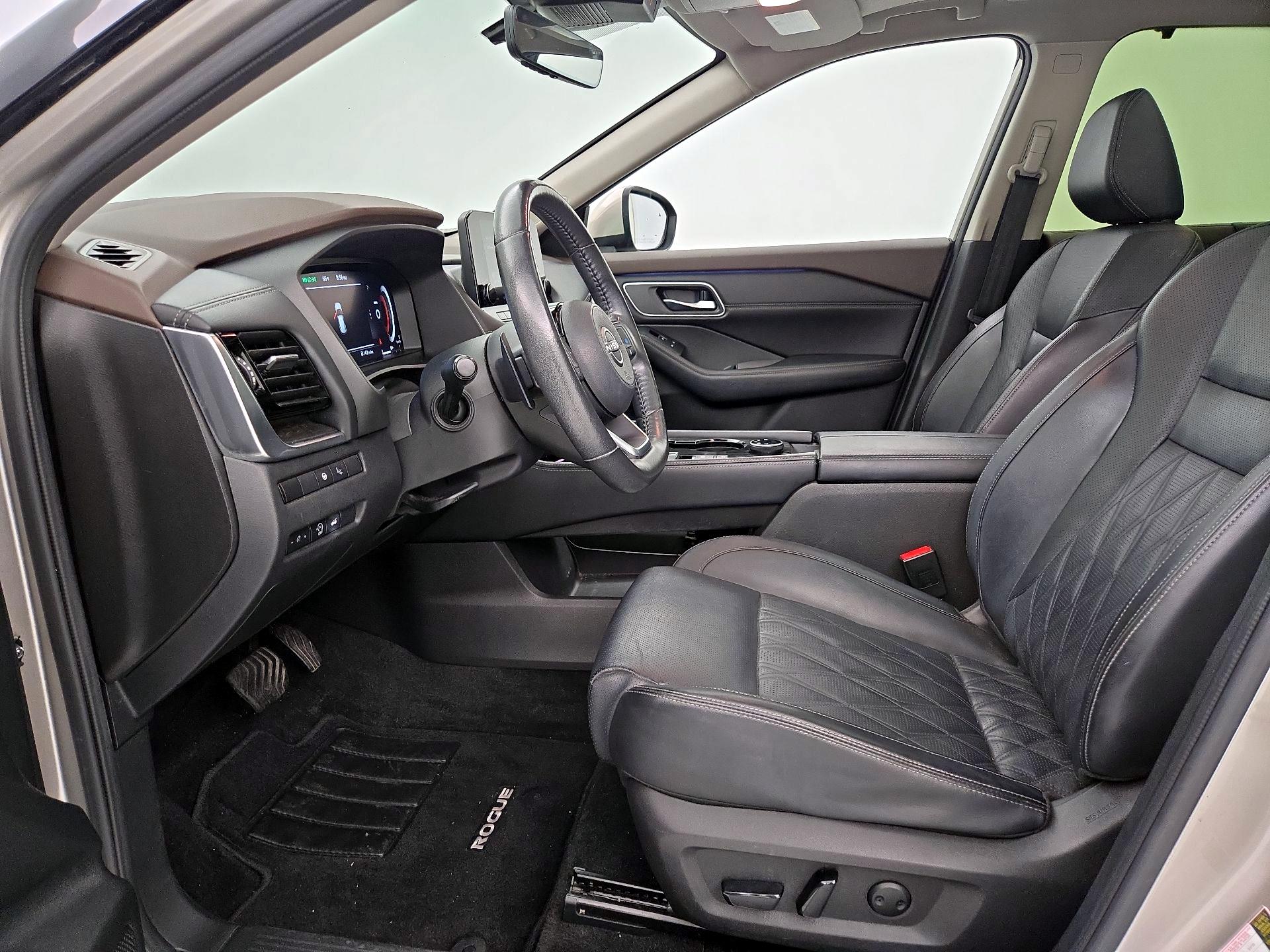 Thumbnail: 2023 Nissan Rogue - 11