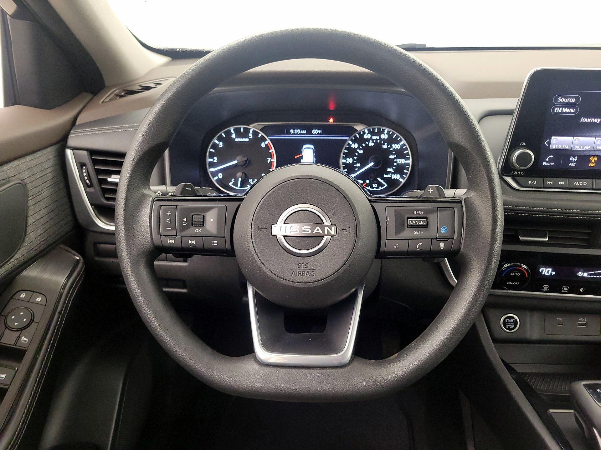 Thumbnail: 2023 Nissan Rogue - 10