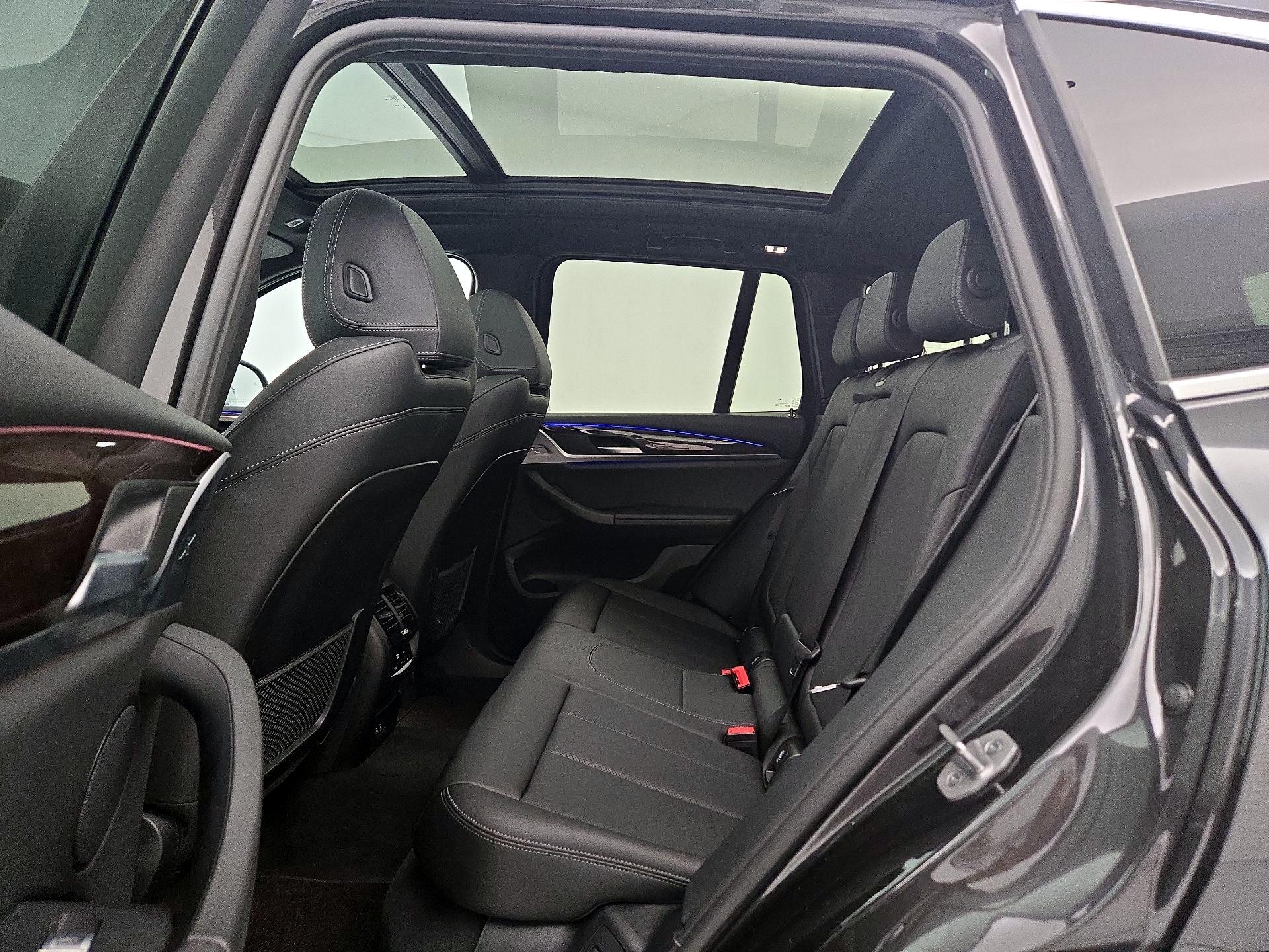 Thumbnail: 2024 BMW X3 - 20