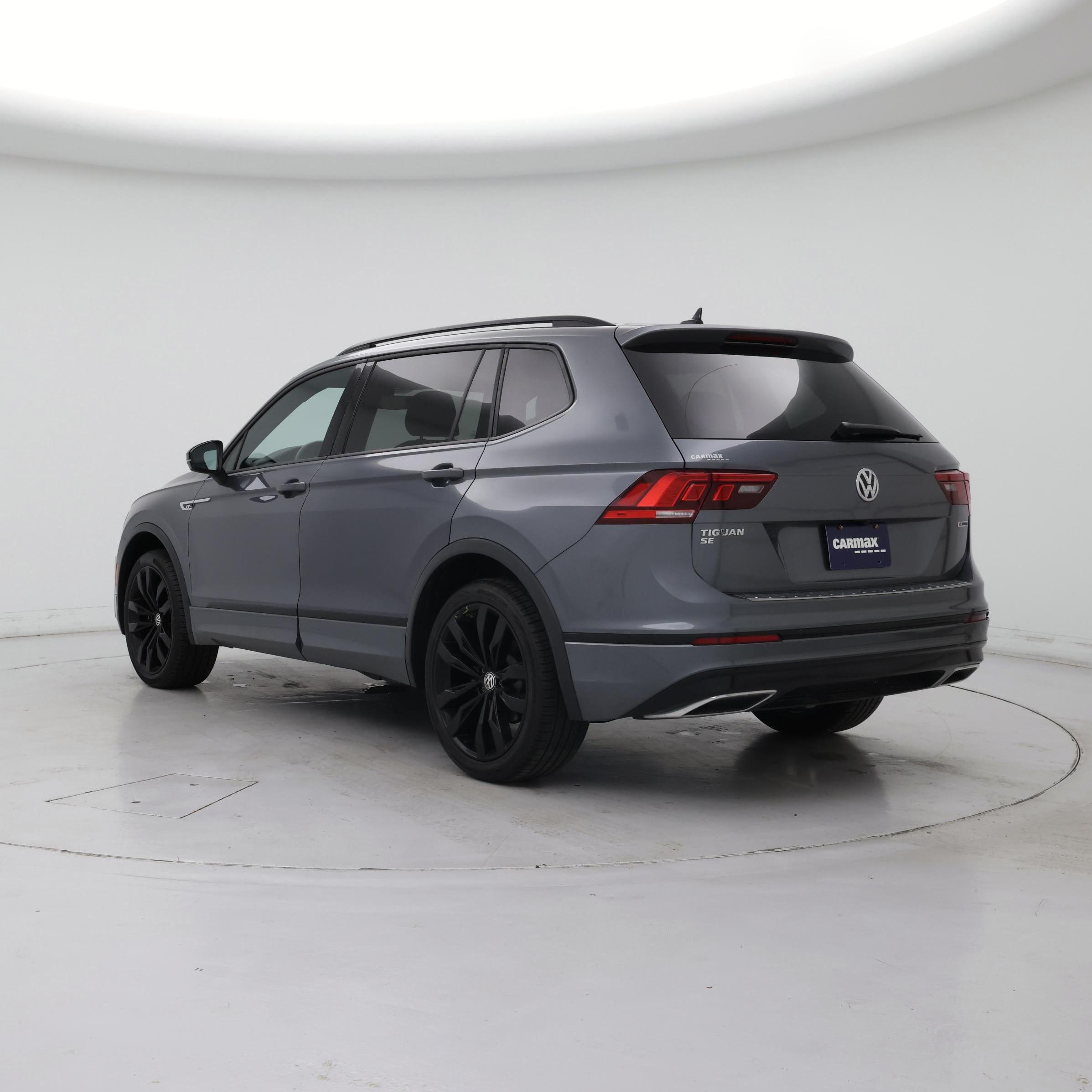 Thumbnail: 2021 Volkswagen Tiguan - 2