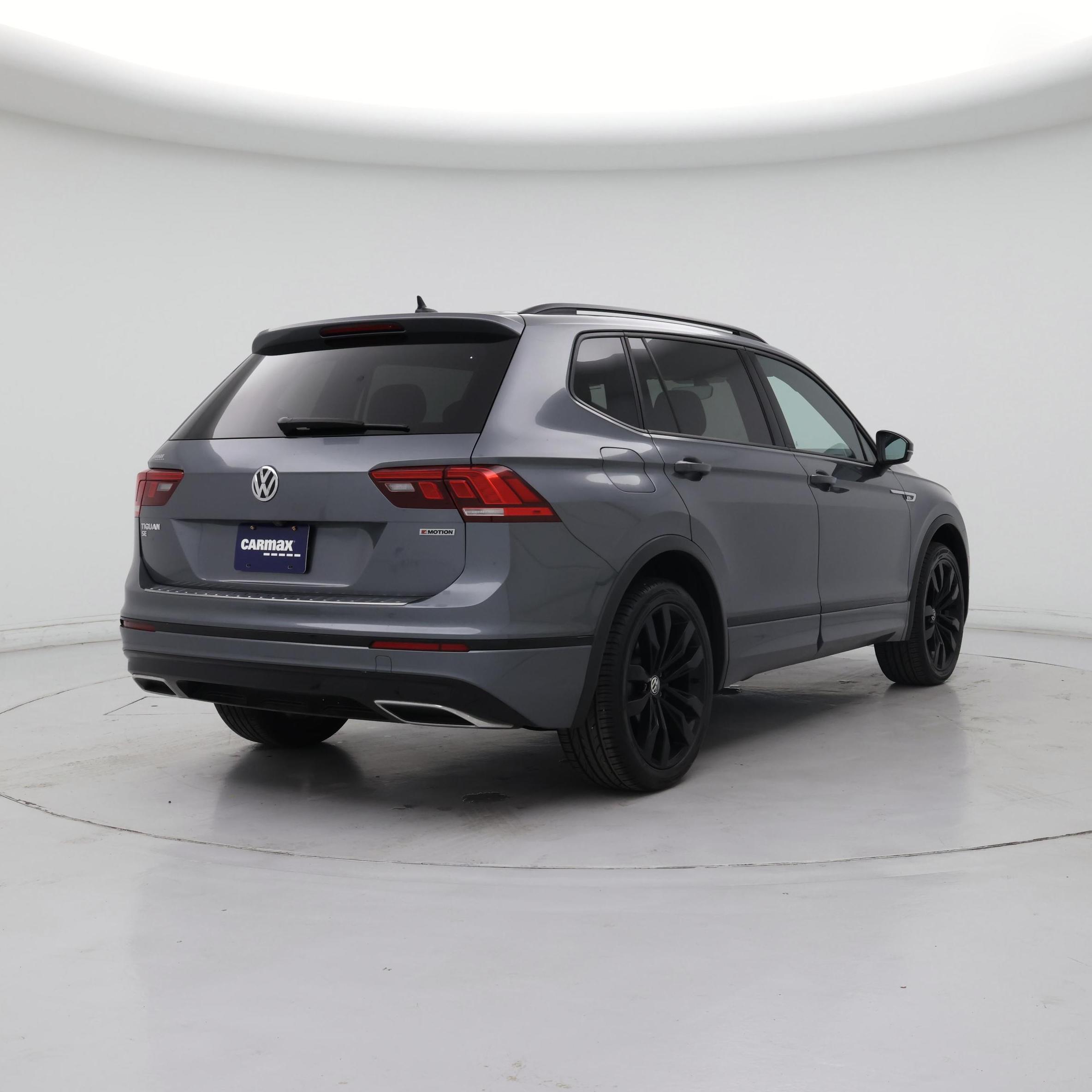 Thumbnail: 2021 Volkswagen Tiguan - 8