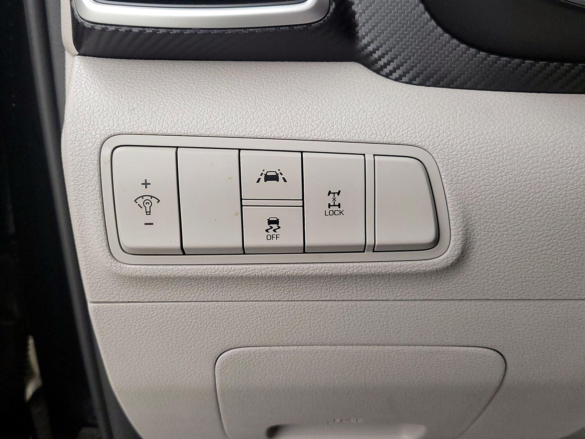 Thumbnail: 2021 Hyundai Tucson - 13