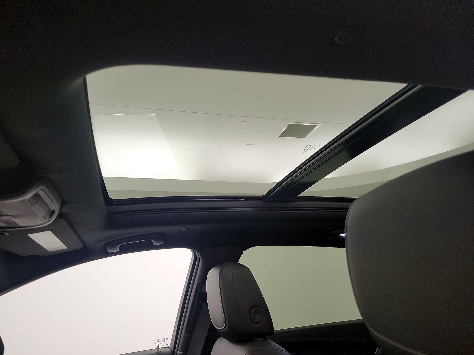 Thumbnail: 2021 Cadillac XT5 - 20