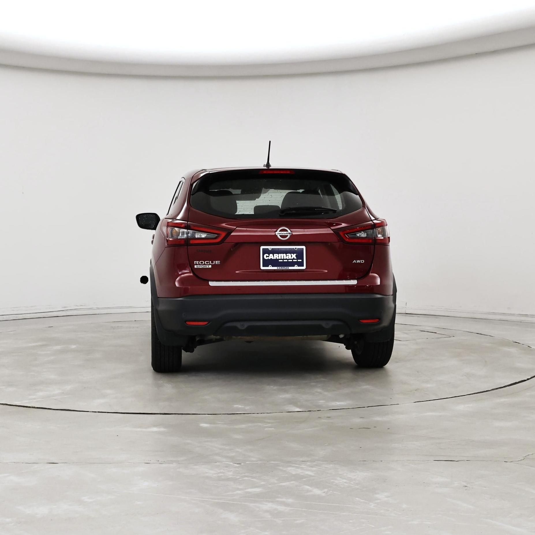 Thumbnail: 2020 Nissan Rogue Sport - 6
