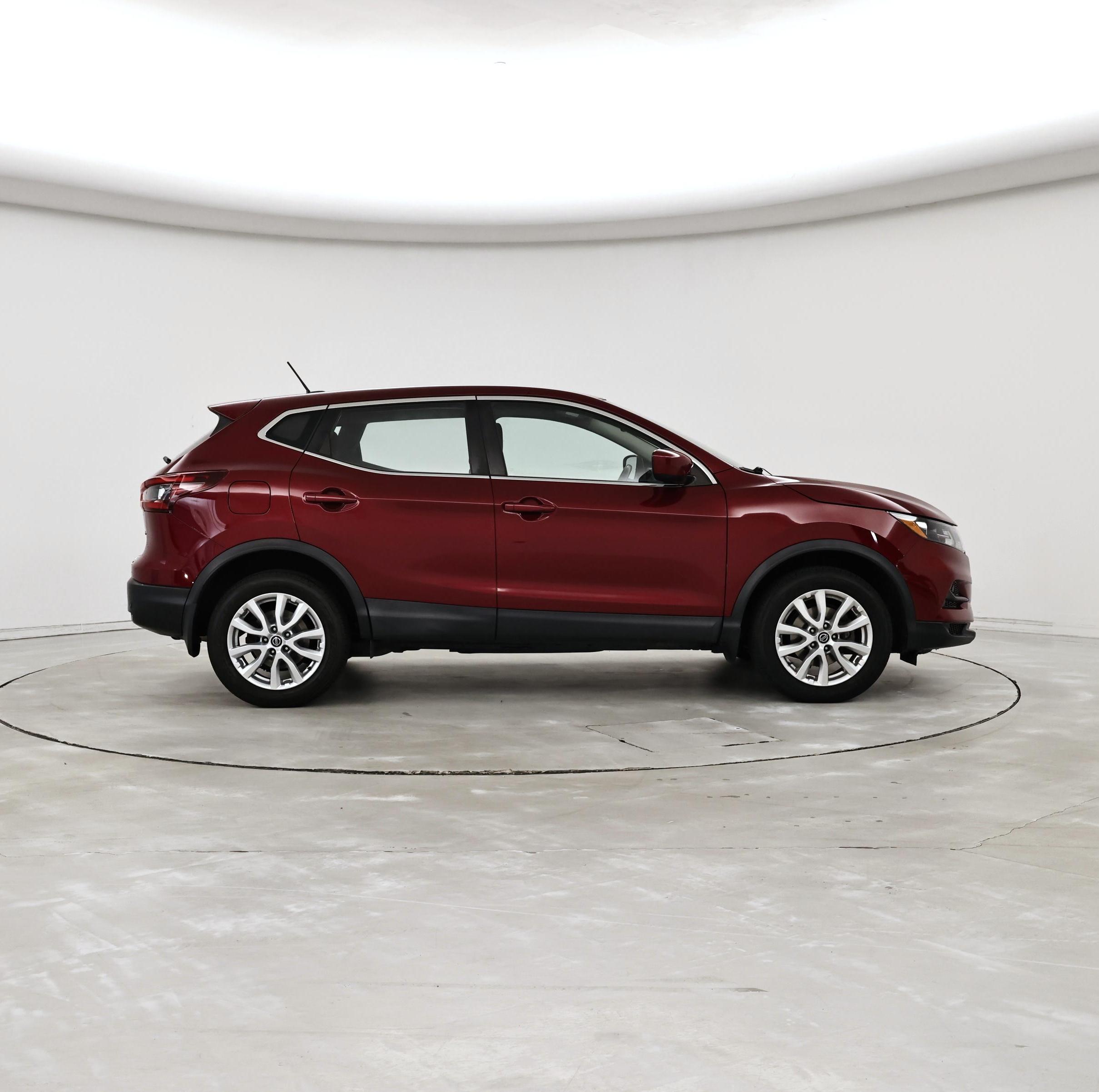 Thumbnail: 2020 Nissan Rogue Sport - 7