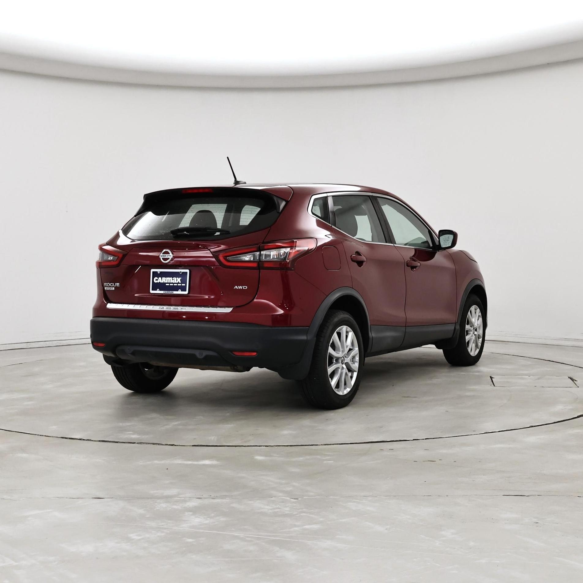 Thumbnail: 2020 Nissan Rogue Sport - 8