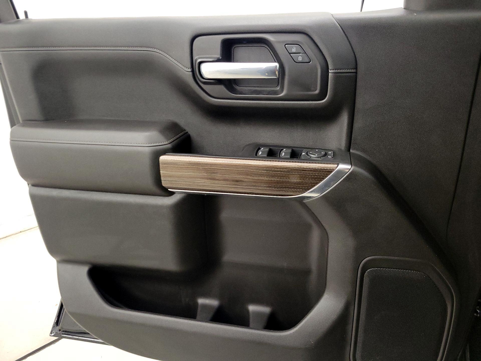 Thumbnail: 2021 Chevrolet Silverado 1500 - 12