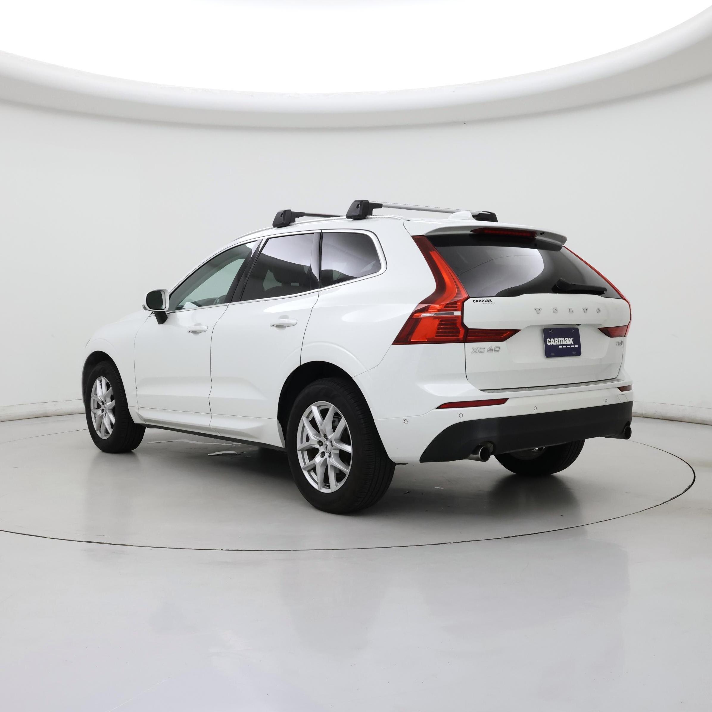 Thumbnail: 2018 Volvo XC60 - 2