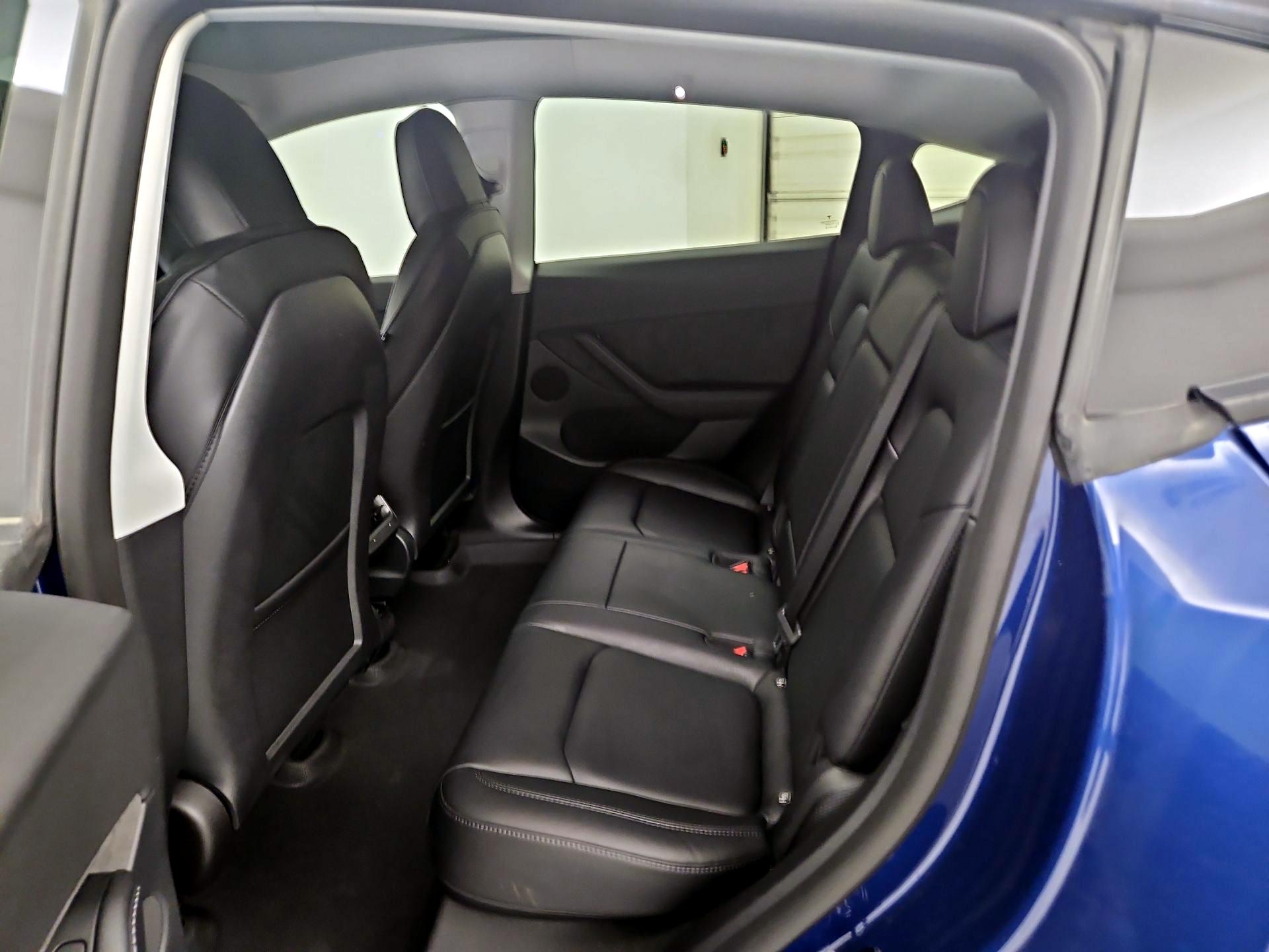 Thumbnail: 2022 Tesla Model Y - 20
