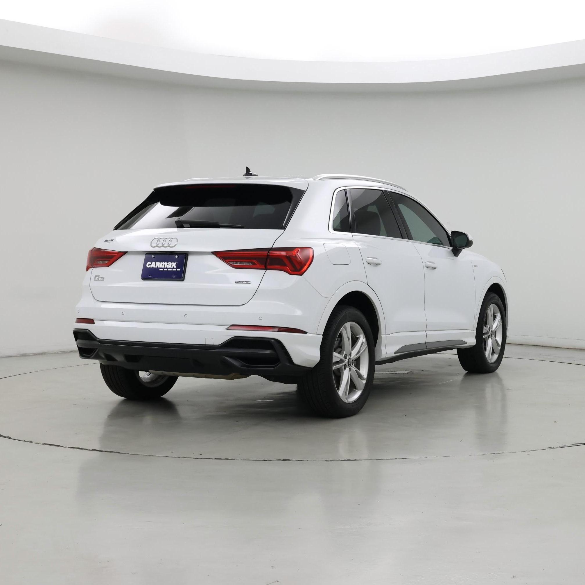Thumbnail: 2022 Audi Q3 - 8