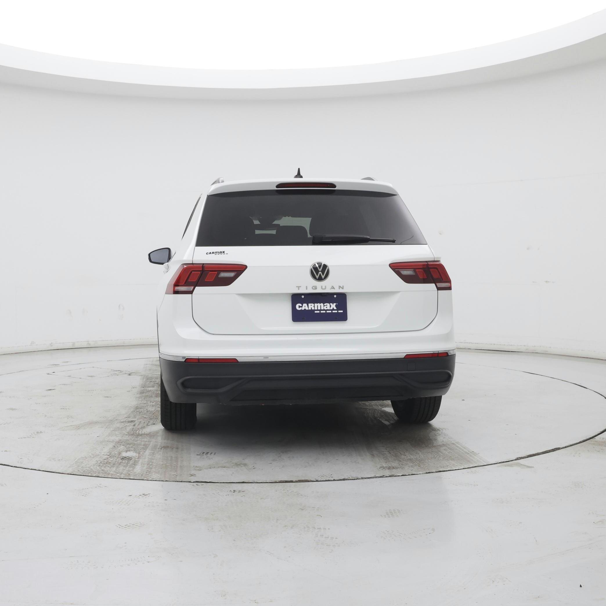 Thumbnail: 2023 Volkswagen Tiguan - 6