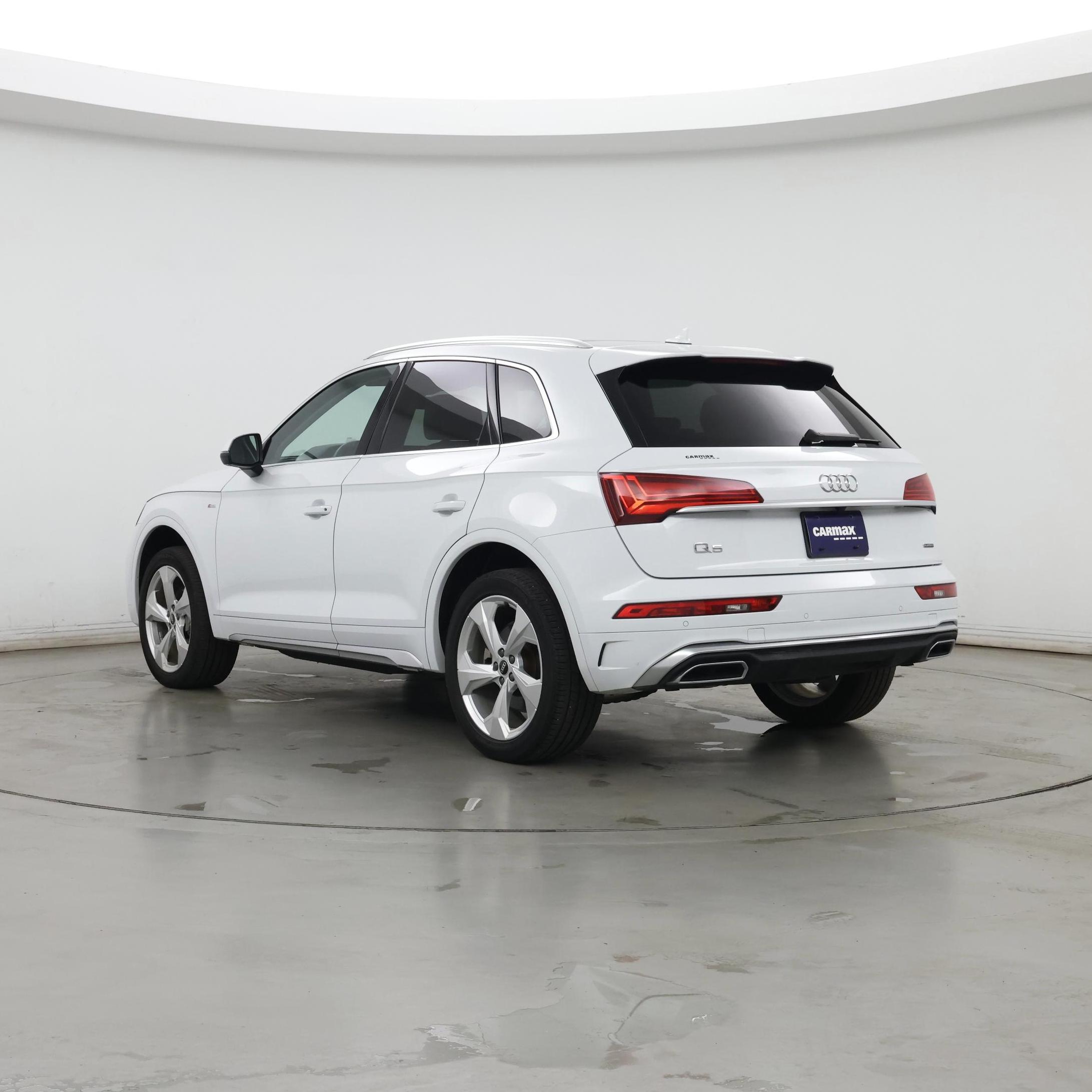 Thumbnail: 2022 Audi Q5 - 2