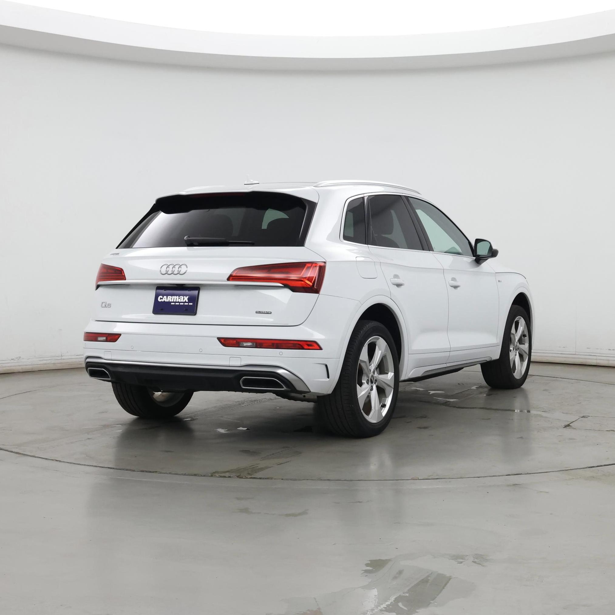 Thumbnail: 2022 Audi Q5 - 8