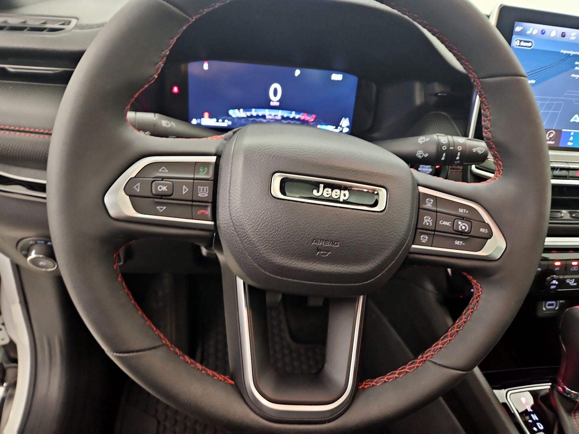 Thumbnail: 2023 Jeep Compass - 10