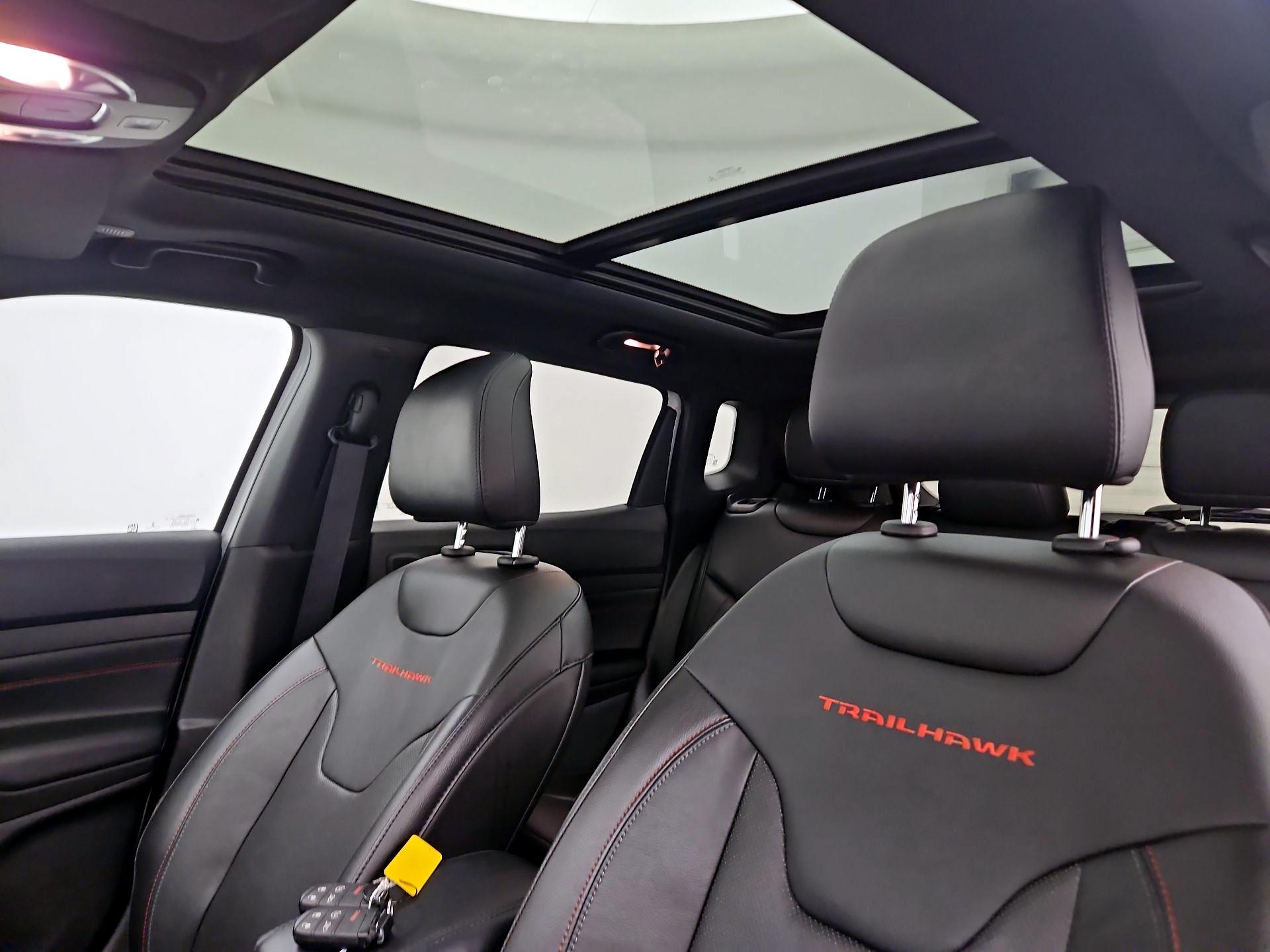 Thumbnail: 2023 Jeep Compass - 20