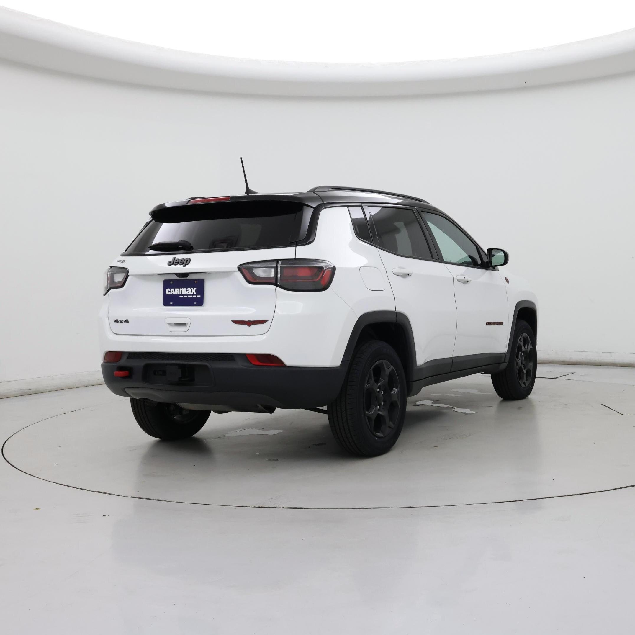 Thumbnail: 2023 Jeep Compass - 8