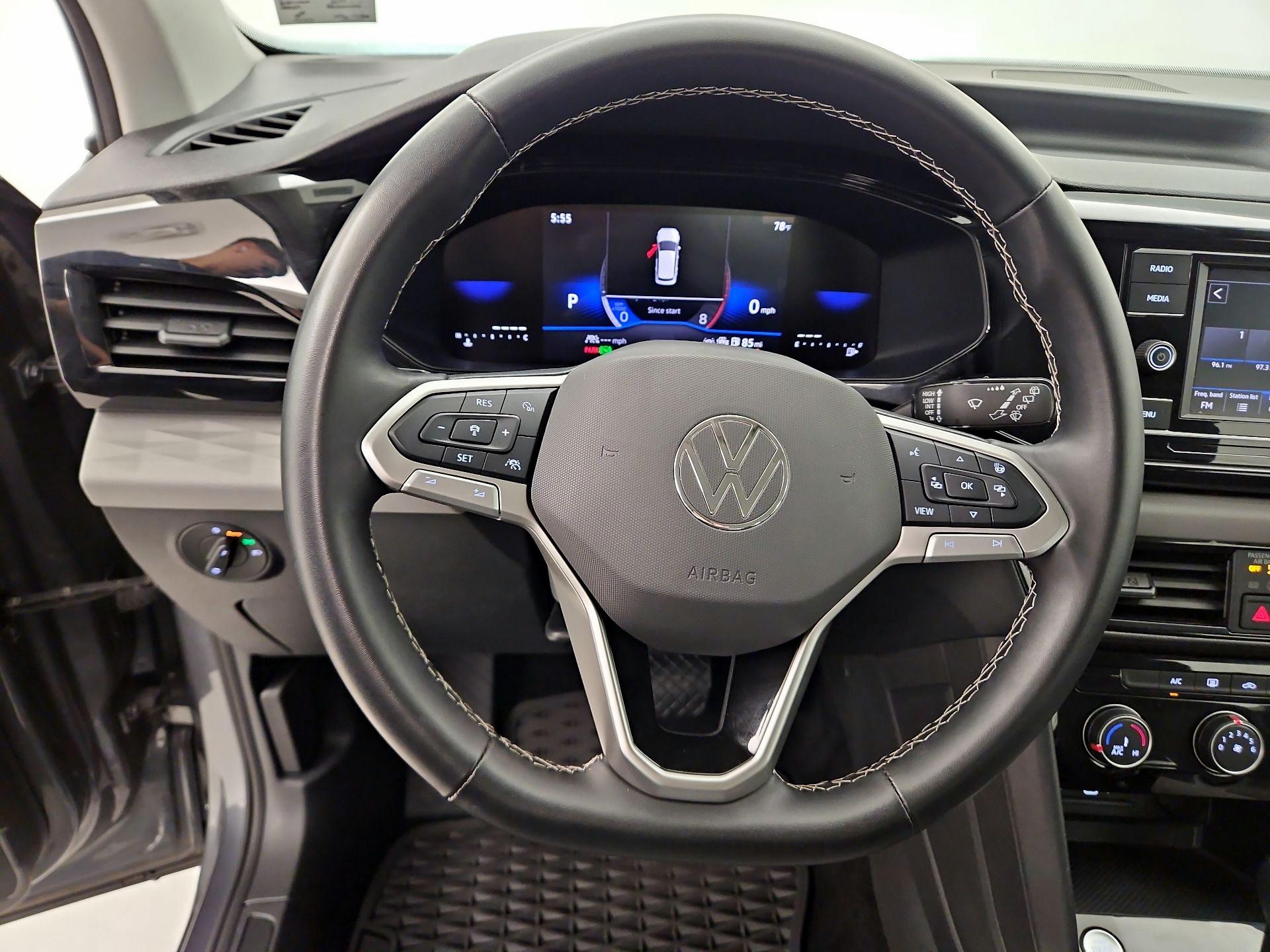 Thumbnail: 2024 Volkswagen Taos - 10