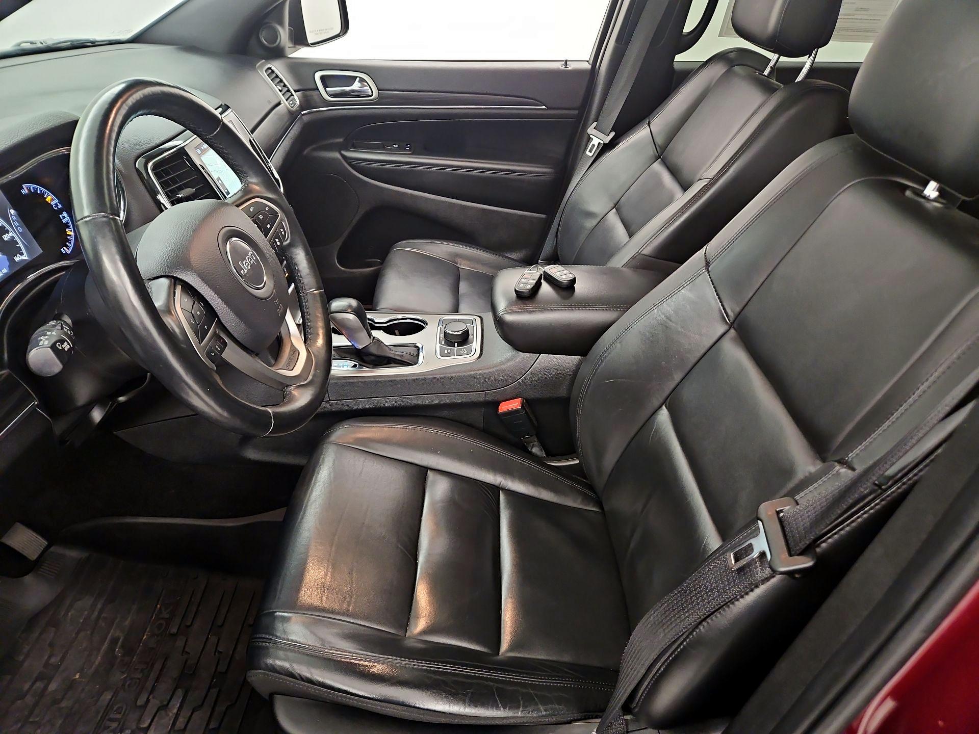 Thumbnail: 2021 Jeep Grand Cherokee - 11