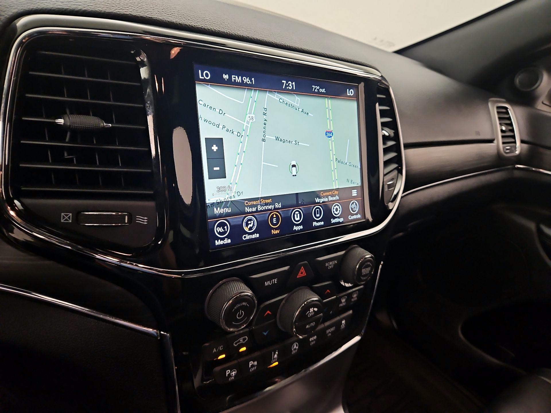 Thumbnail: 2021 Jeep Grand Cherokee - 14