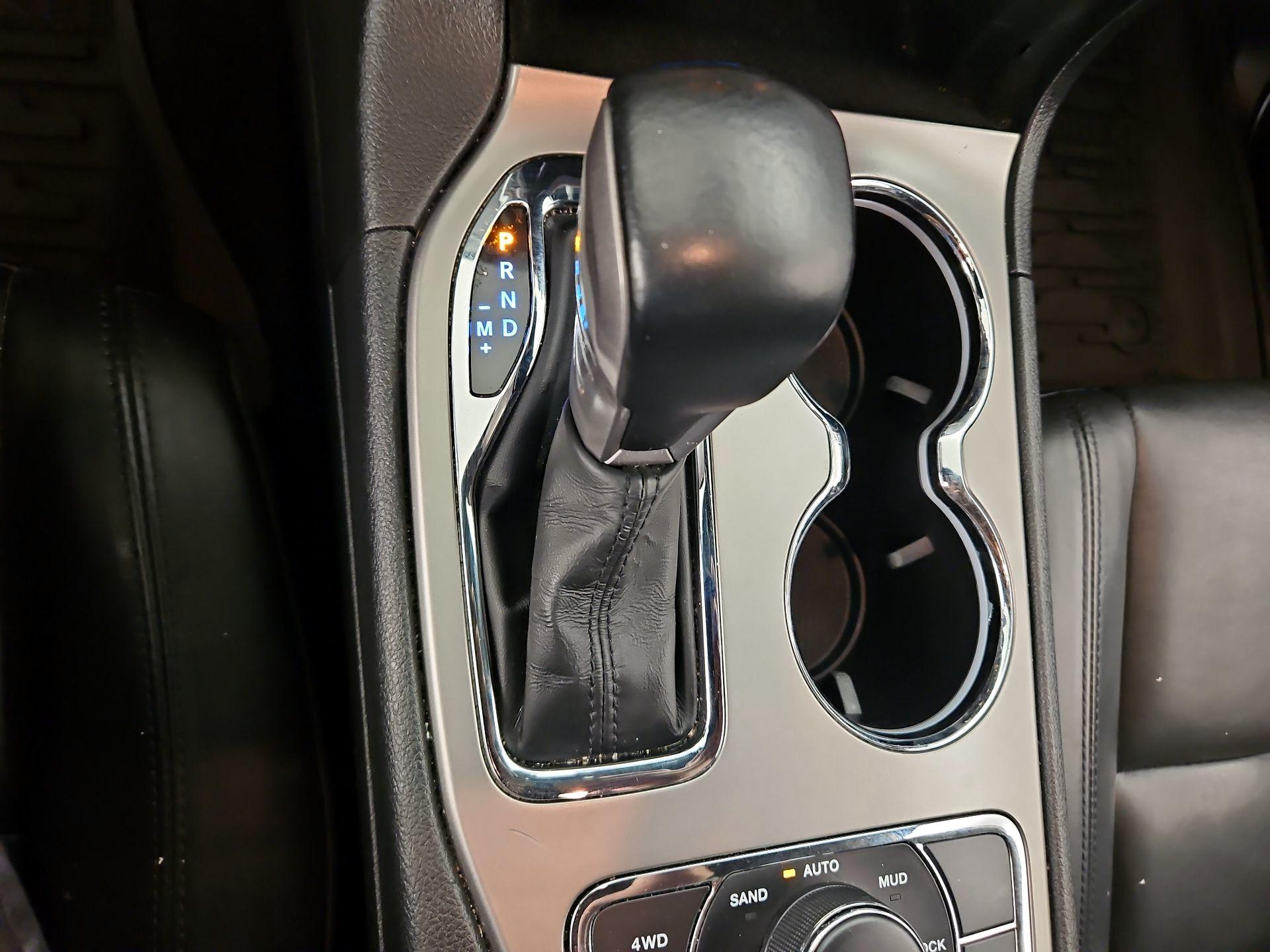 Thumbnail: 2021 Jeep Grand Cherokee - 18