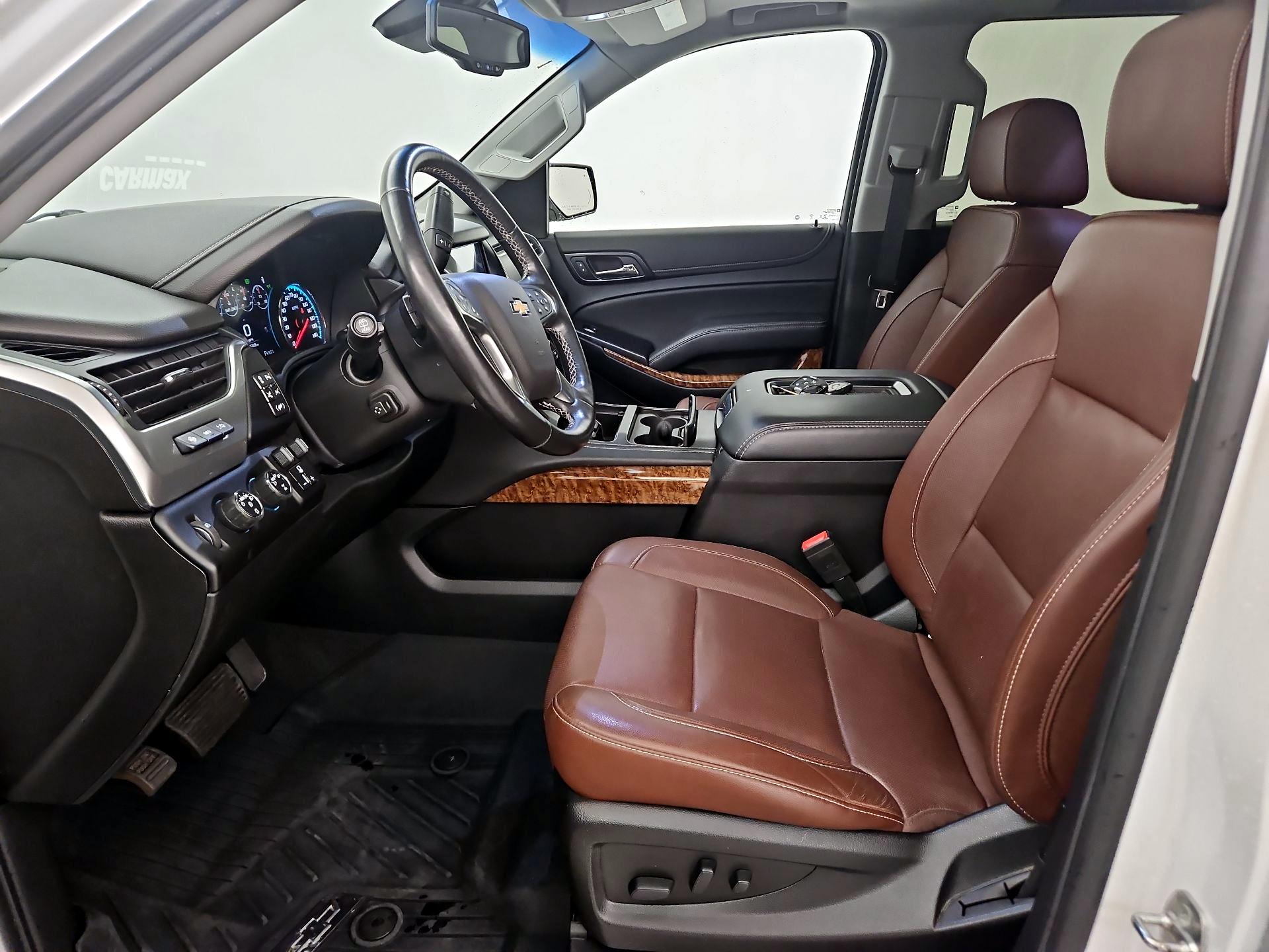 Thumbnail: 2019 Chevrolet Suburban - 11