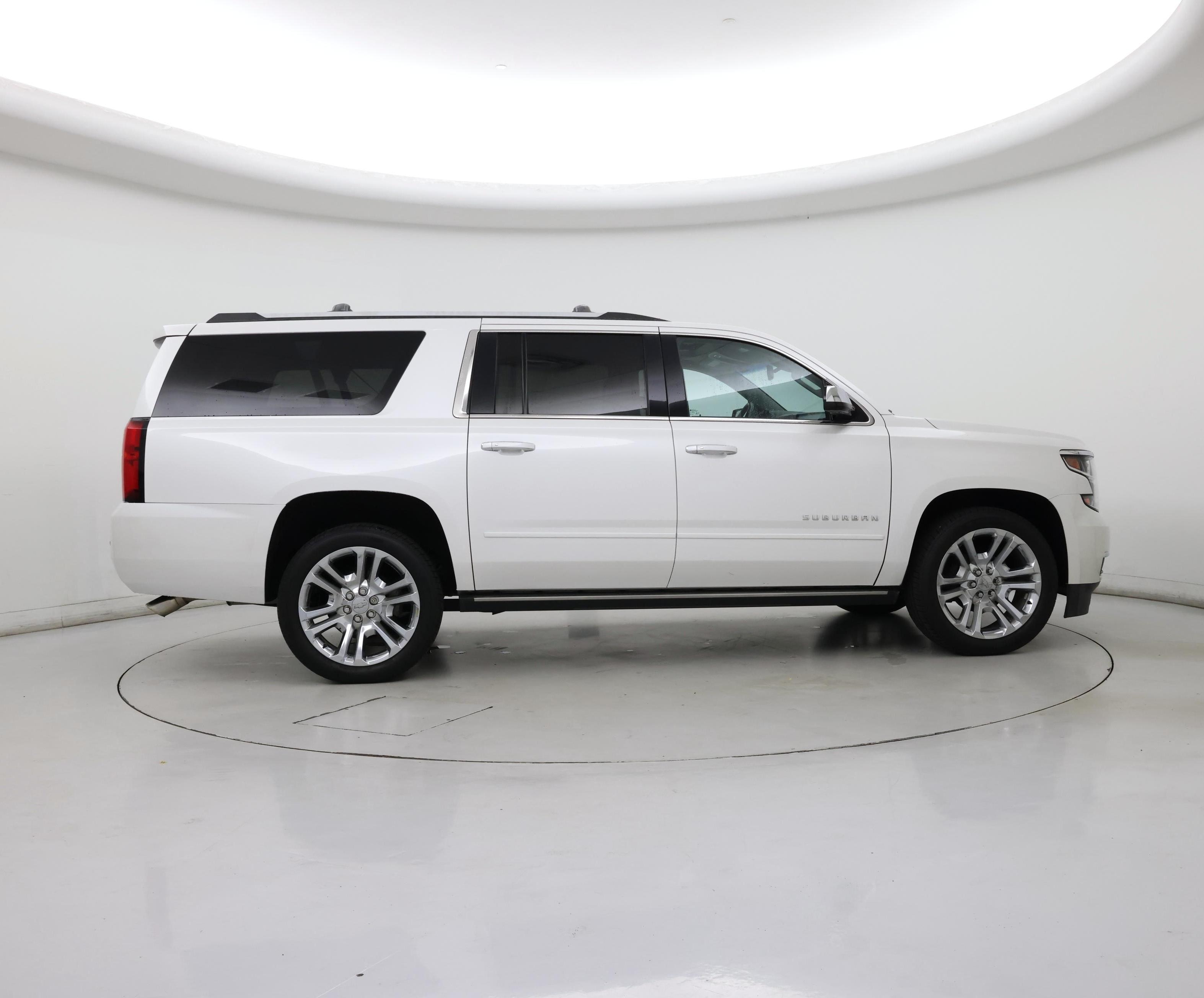 Thumbnail: 2019 Chevrolet Suburban - 7