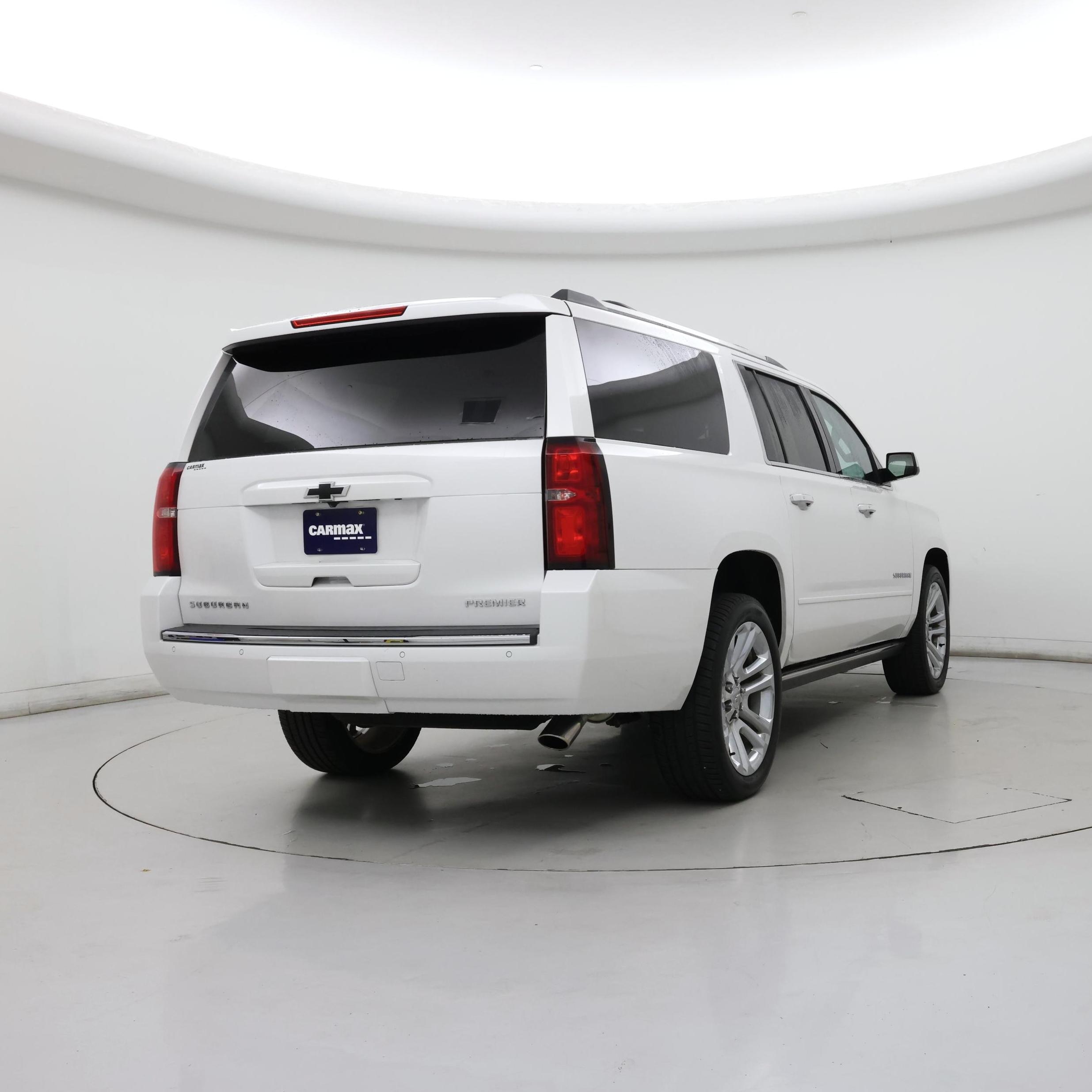 Thumbnail: 2019 Chevrolet Suburban - 8
