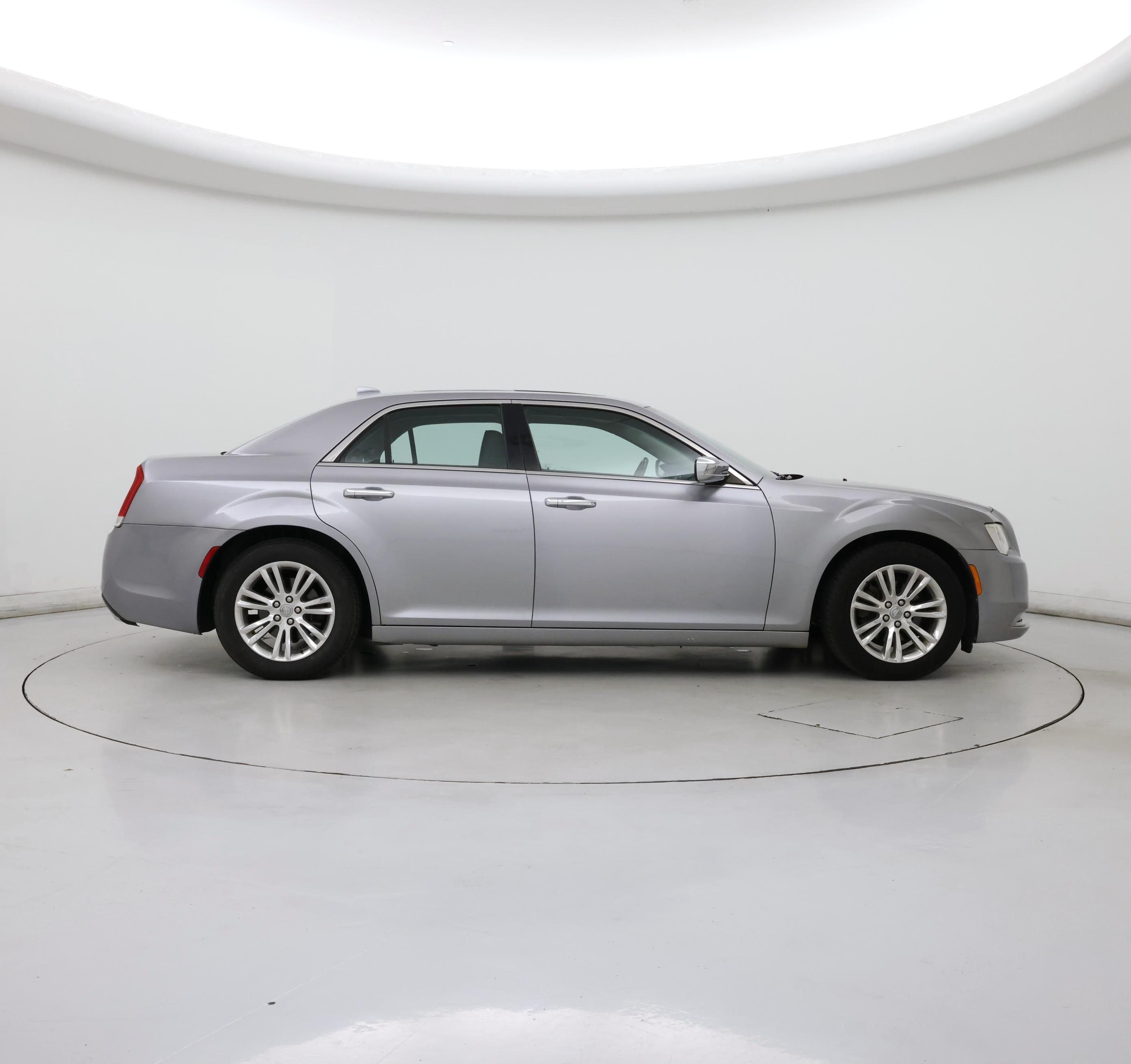 Thumbnail: 2016 Chrysler 300 - 7