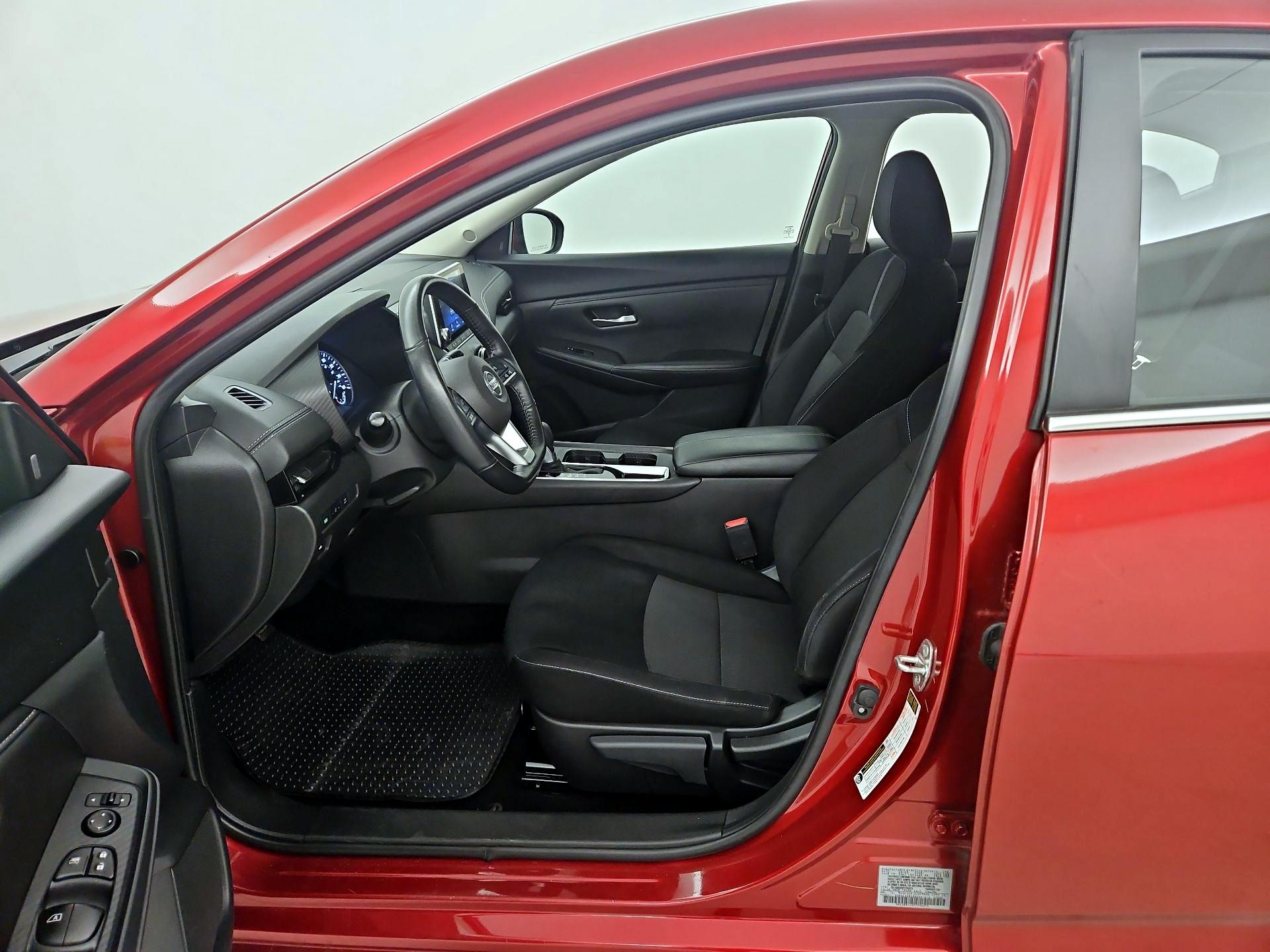 Thumbnail: 2023 Nissan Sentra - 11