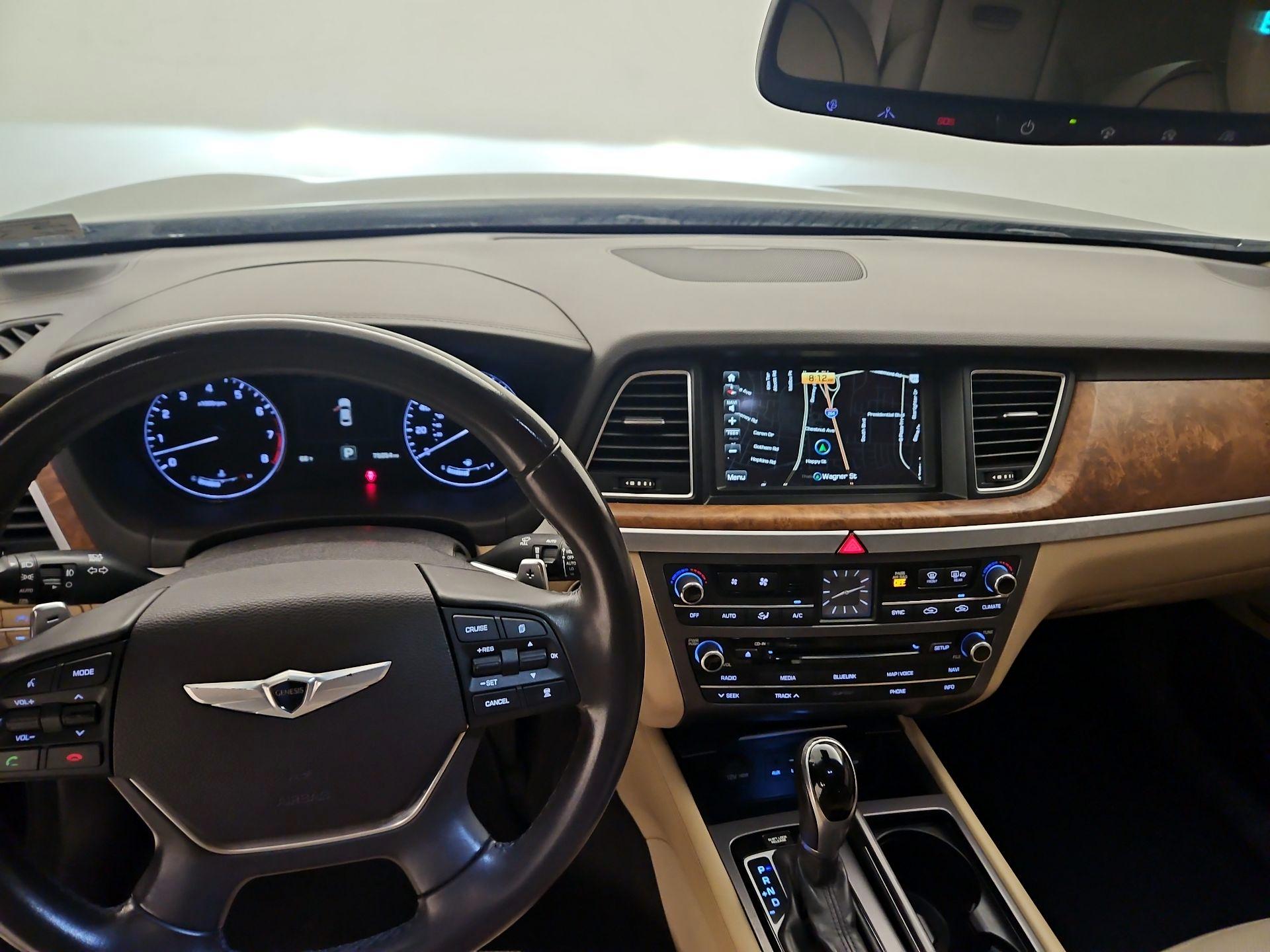Thumbnail: 2015 Hyundai Genesis - 9