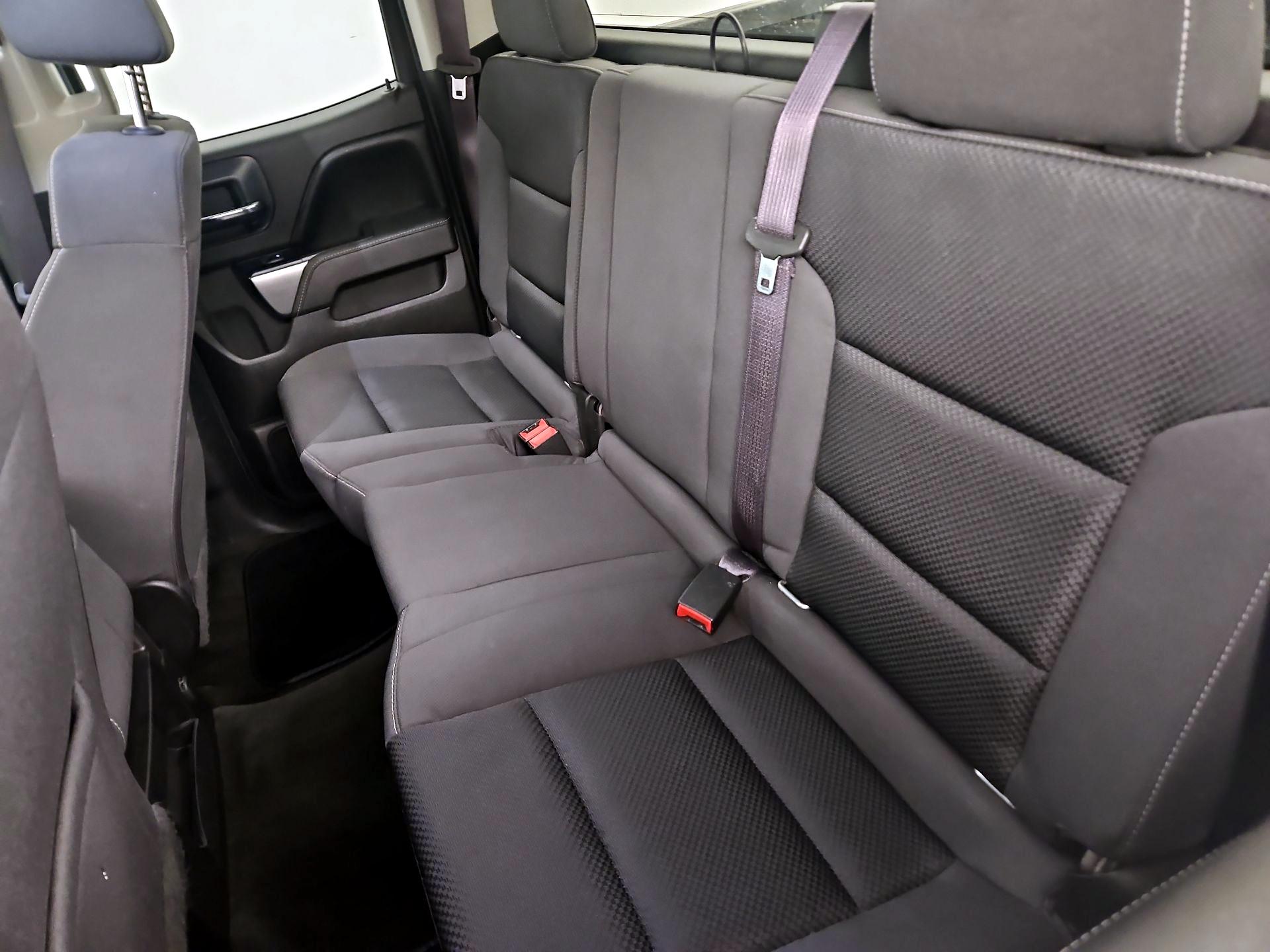 Thumbnail: 2016 Chevrolet Silverado 1500 - 18