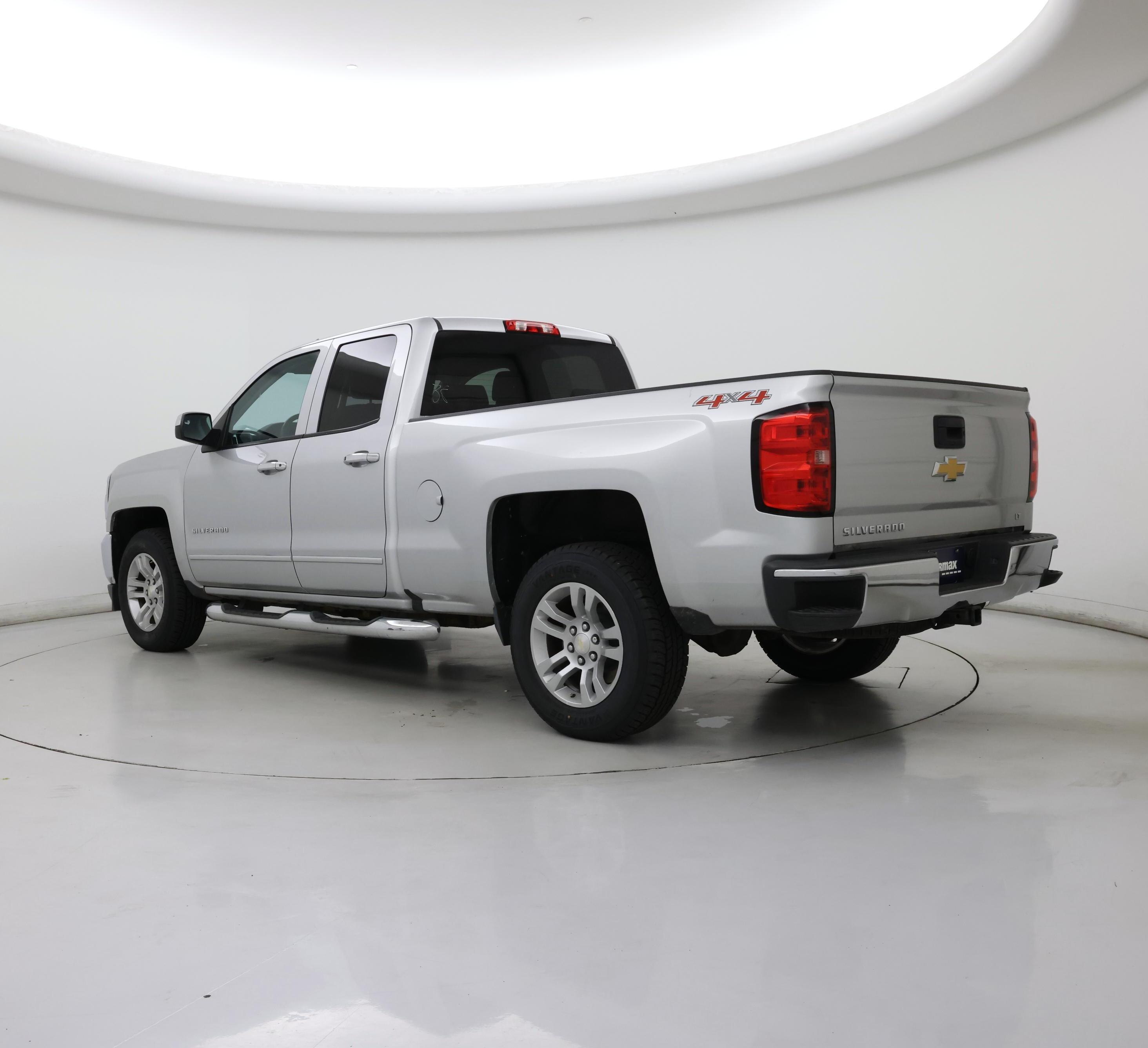 Thumbnail: 2016 Chevrolet Silverado 1500 - 2