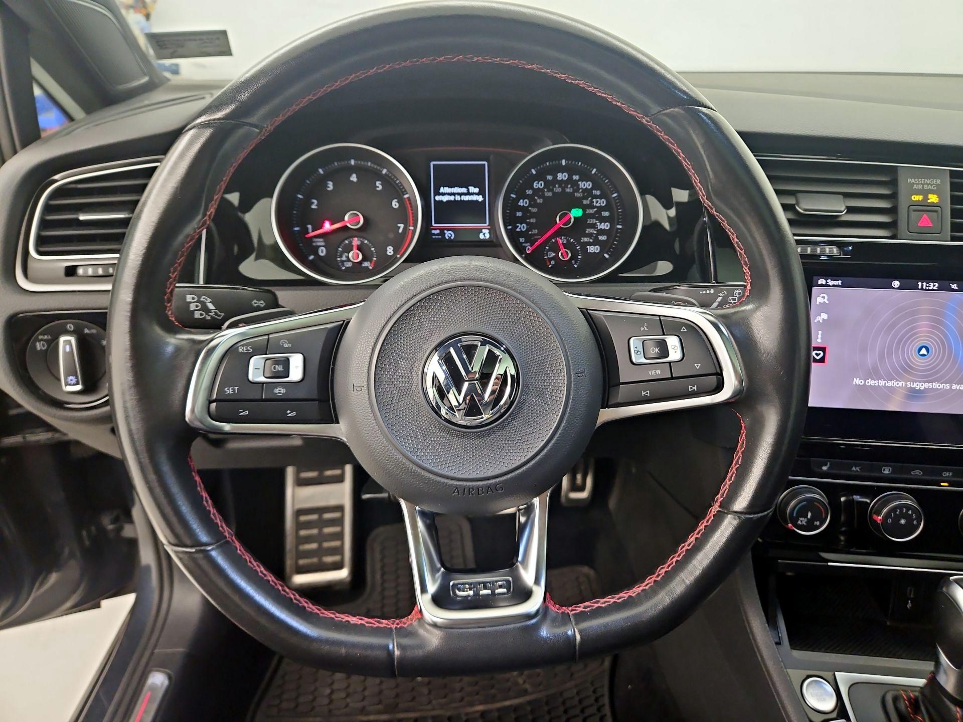 Thumbnail: 2021 Volkswagen Golf - 10