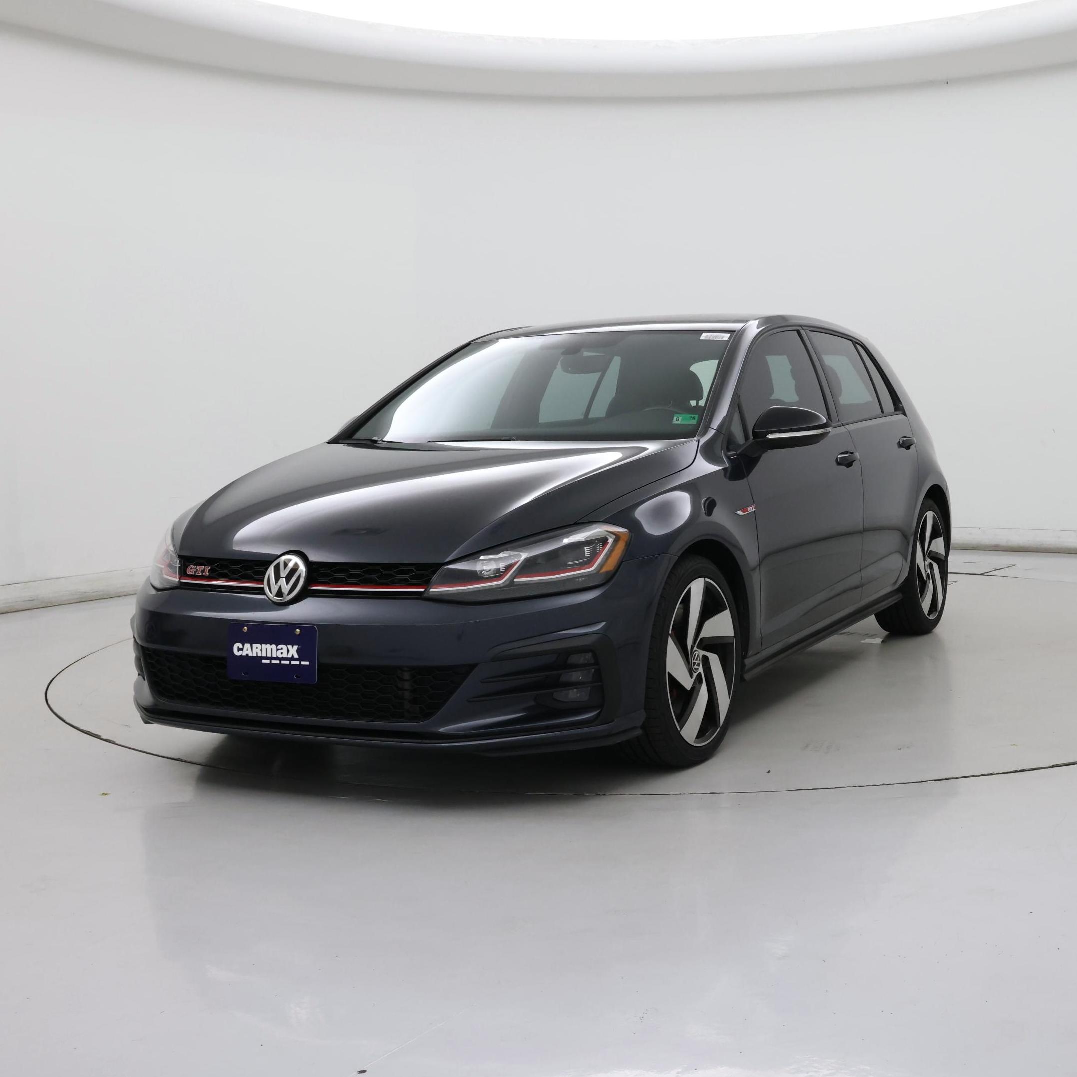 Thumbnail: 2021 Volkswagen Golf - 4
