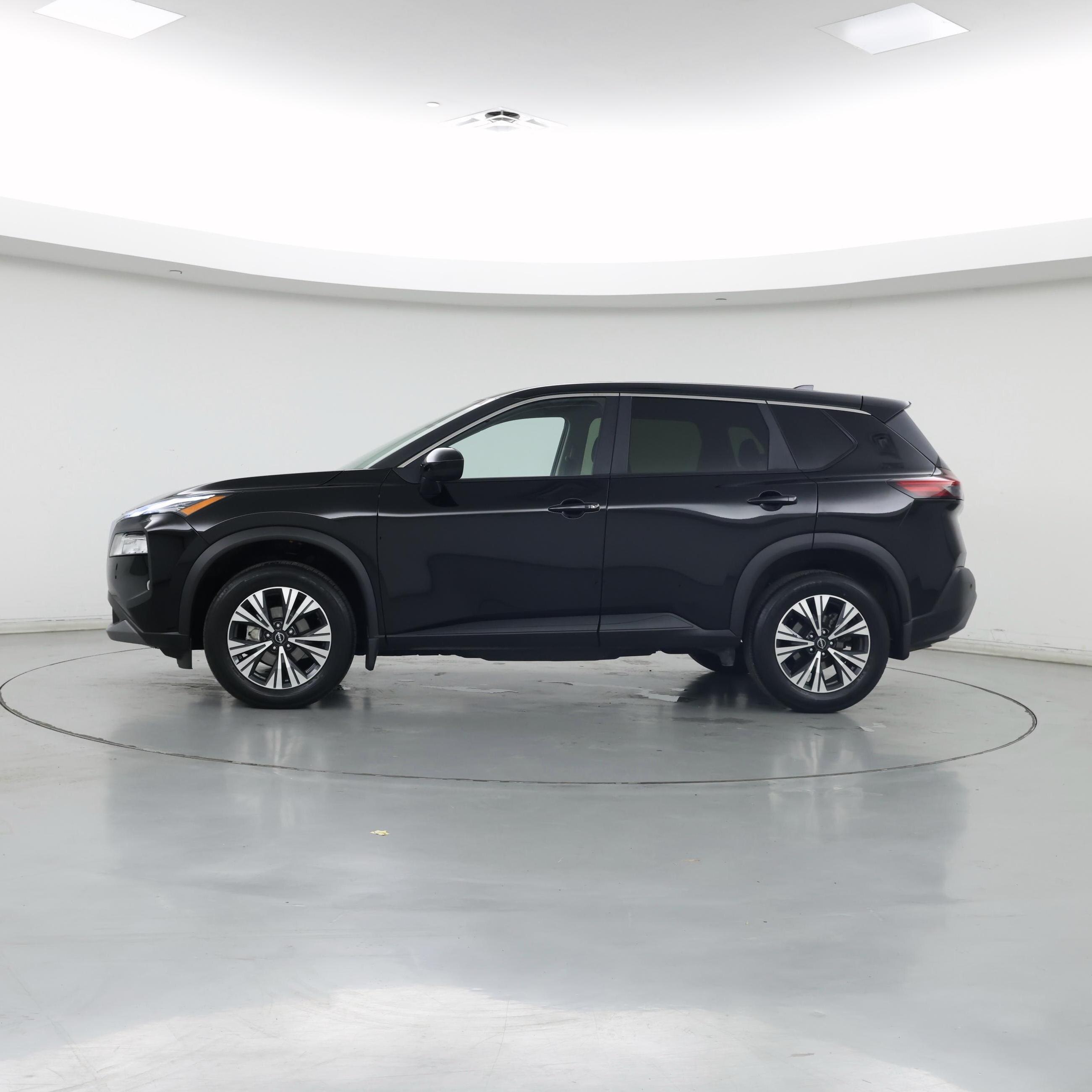 Thumbnail: 2023 Nissan Rogue - 3