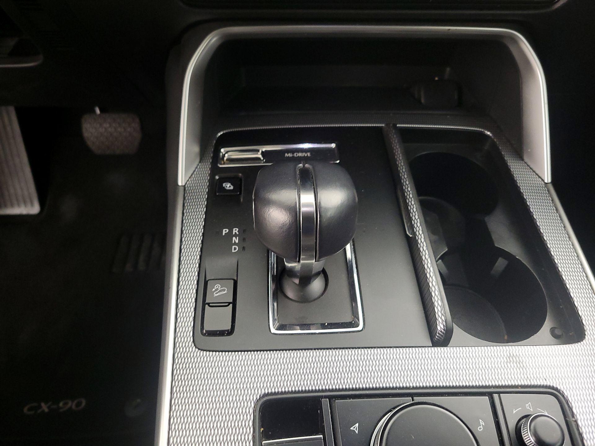 Thumbnail: 2024 Mazda CX-90 - 16